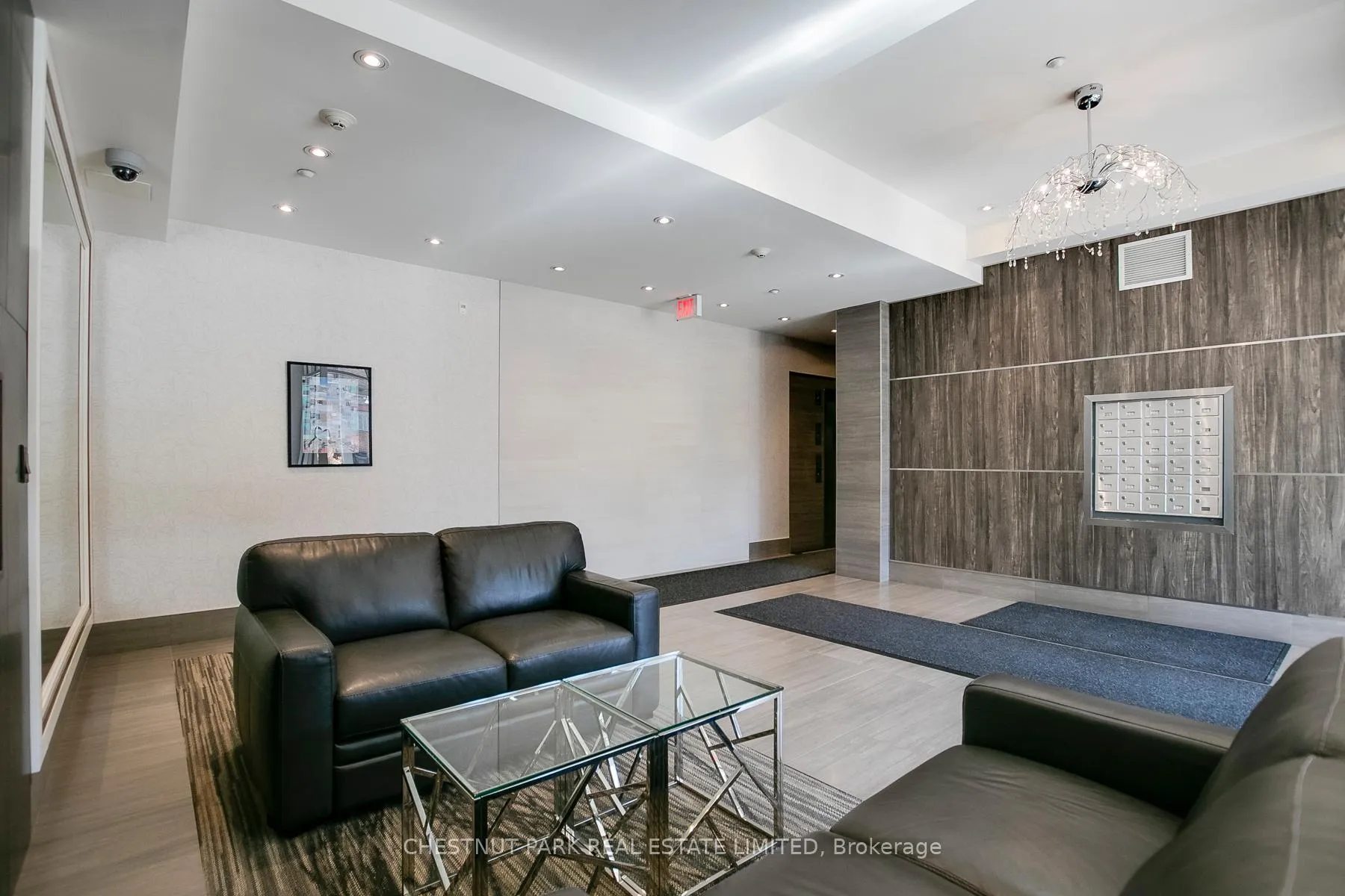 Photo 2 of Unit 306, 1 Rainsford Road, Toronto, The Beaches — HOMEH