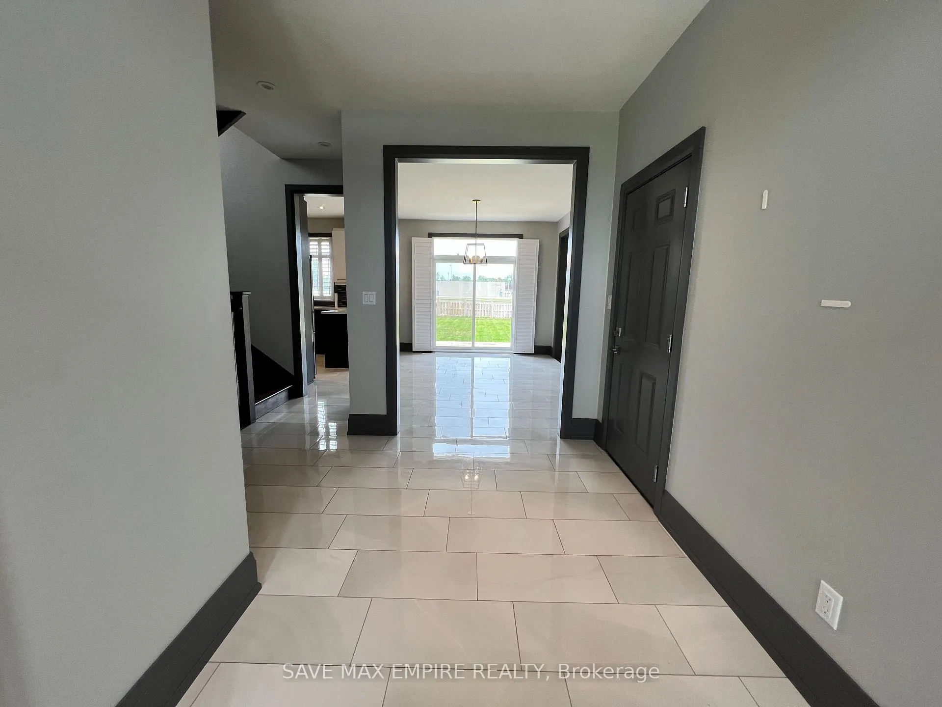 Photo 3 of 193 Leitch Street, Dutton/Dunwich, Dutton — HOMEH
