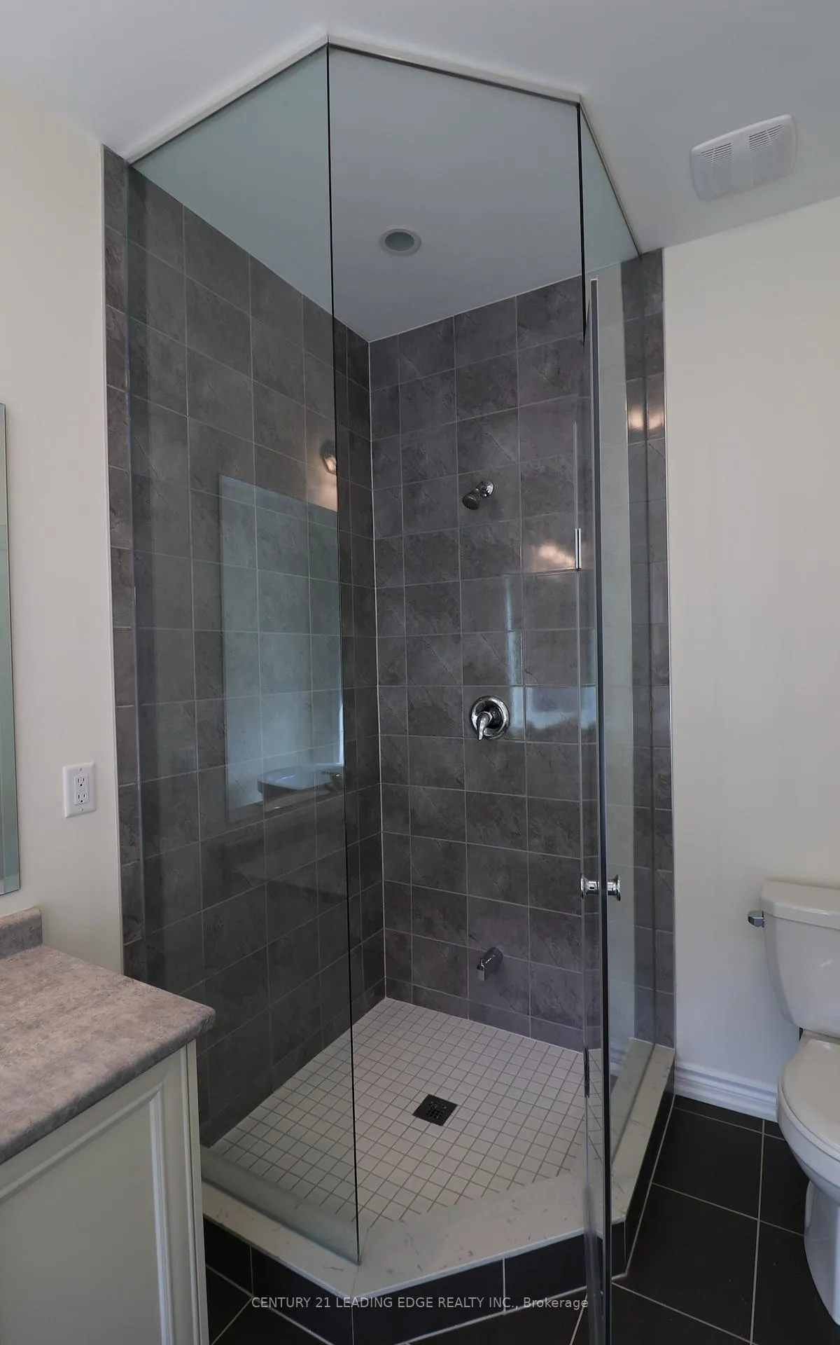 Photo 14 of 30 Hammersmith Lane, Markham, Victoria Square — HOMEH