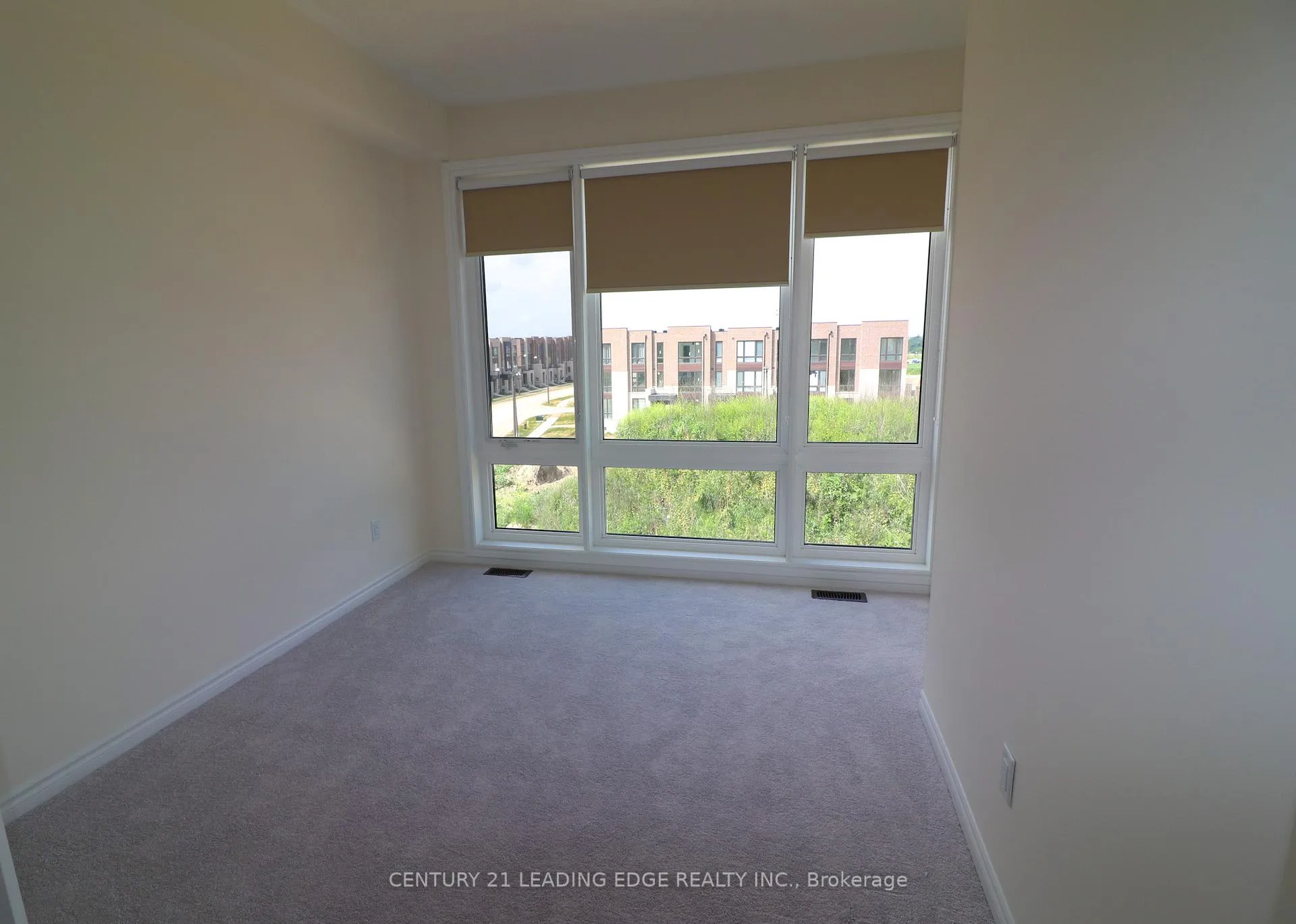 Photo 15 of 30 Hammersmith Lane, Markham, Victoria Square — HOMEH