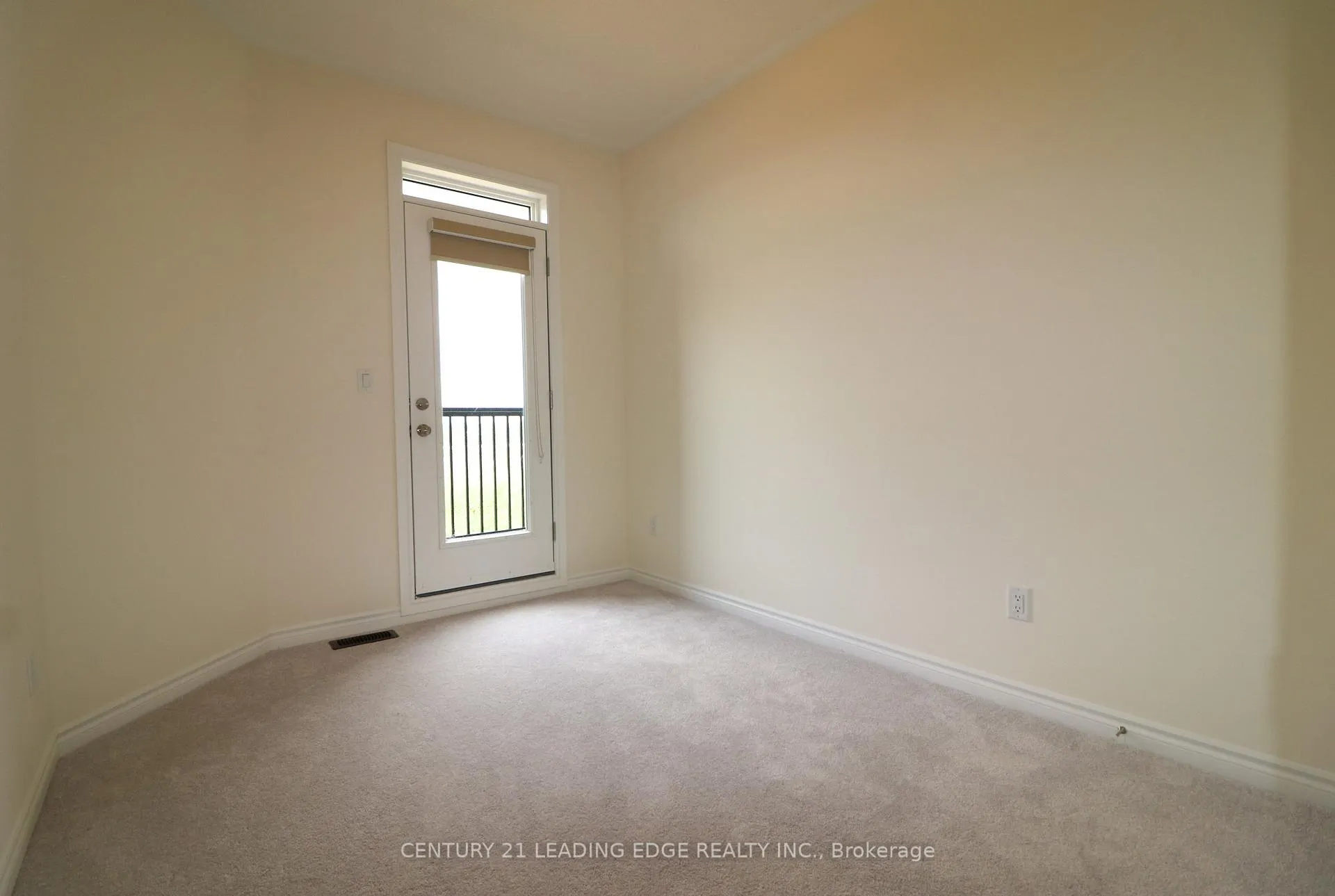 Photo 17 of 30 Hammersmith Lane, Markham, Victoria Square — HOMEH