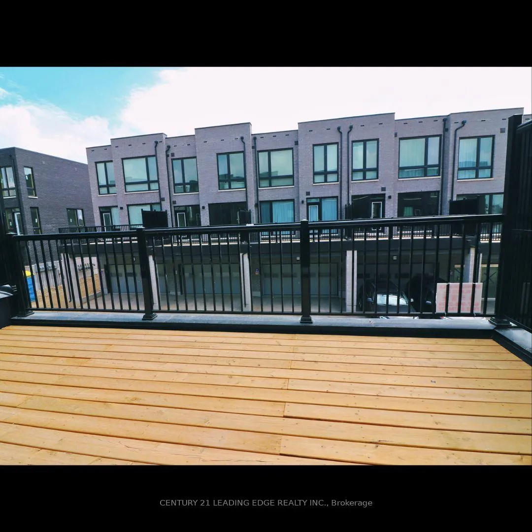 Photo 18 of 30 Hammersmith Lane, Markham, Victoria Square — HOMEH