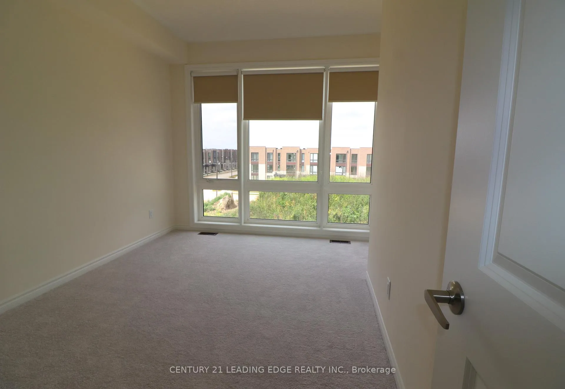 Photo 19 of 30 Hammersmith Lane, Markham, Victoria Square — HOMEH