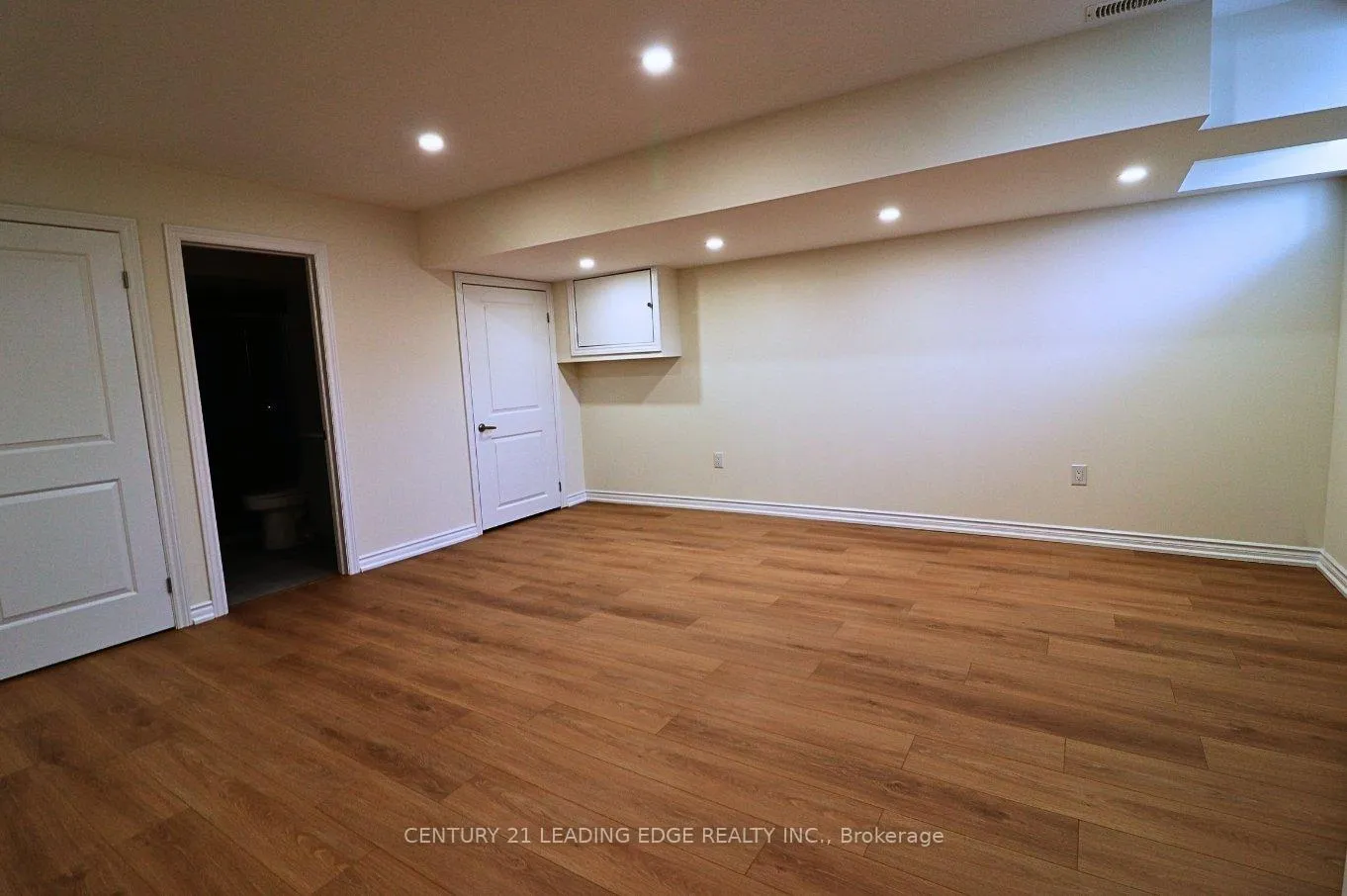 Photo 24 of 30 Hammersmith Lane, Markham, Victoria Square — HOMEH