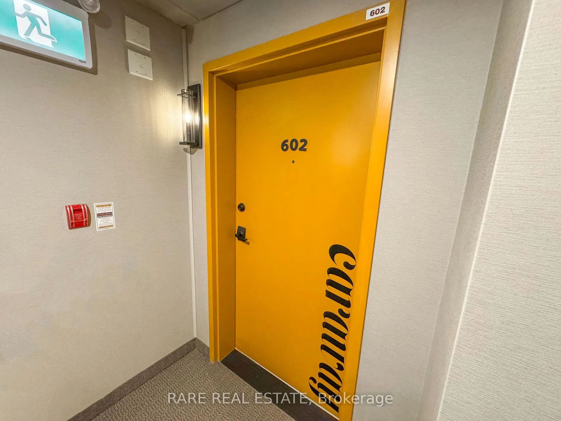 Photo 2 of Unit 602, 8 Culinary Lane, Barrie, Painswick South — HOMEH
