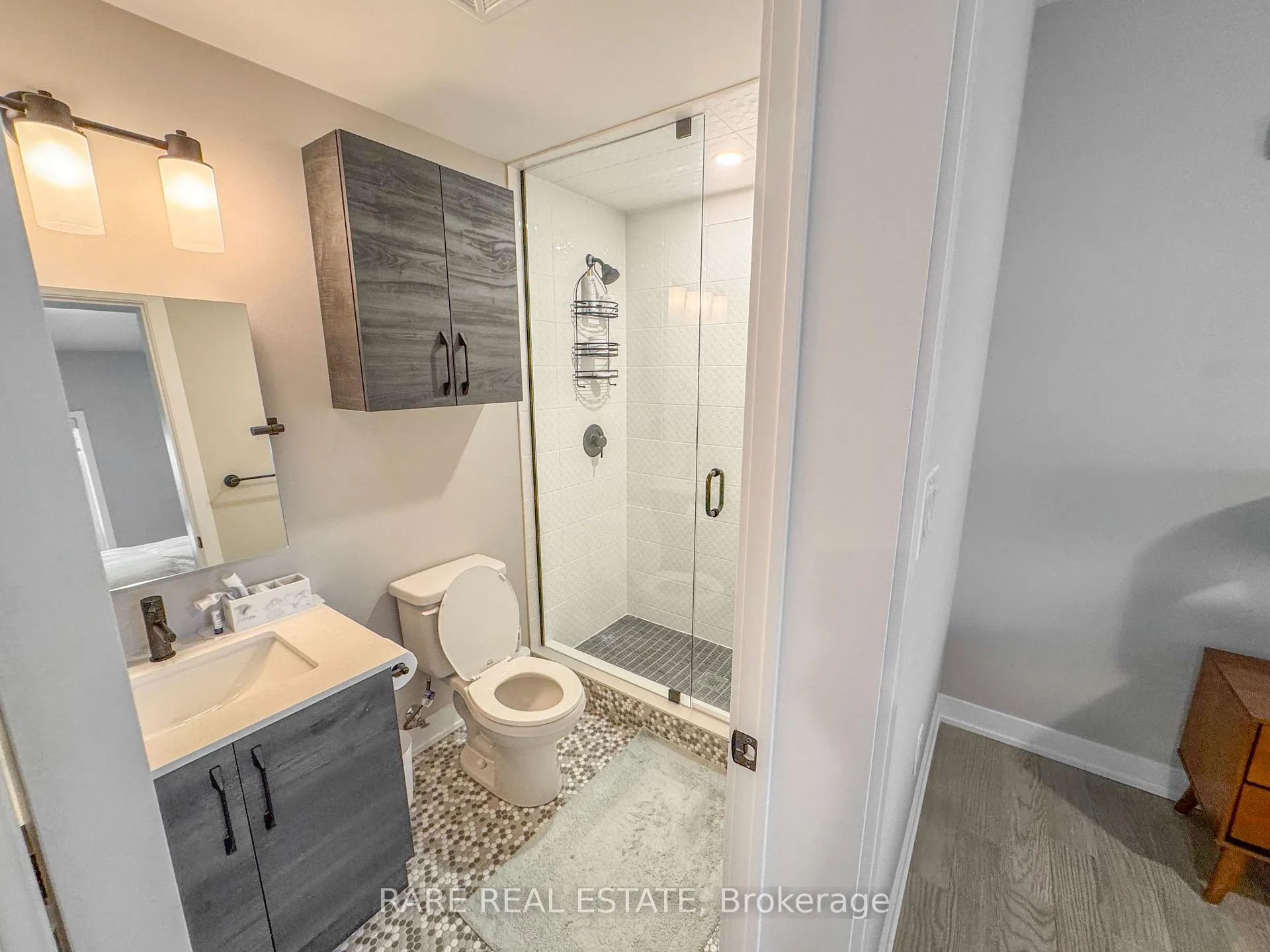 Photo 15 of Unit 602, 8 Culinary Lane, Barrie, Painswick South — HOMEH