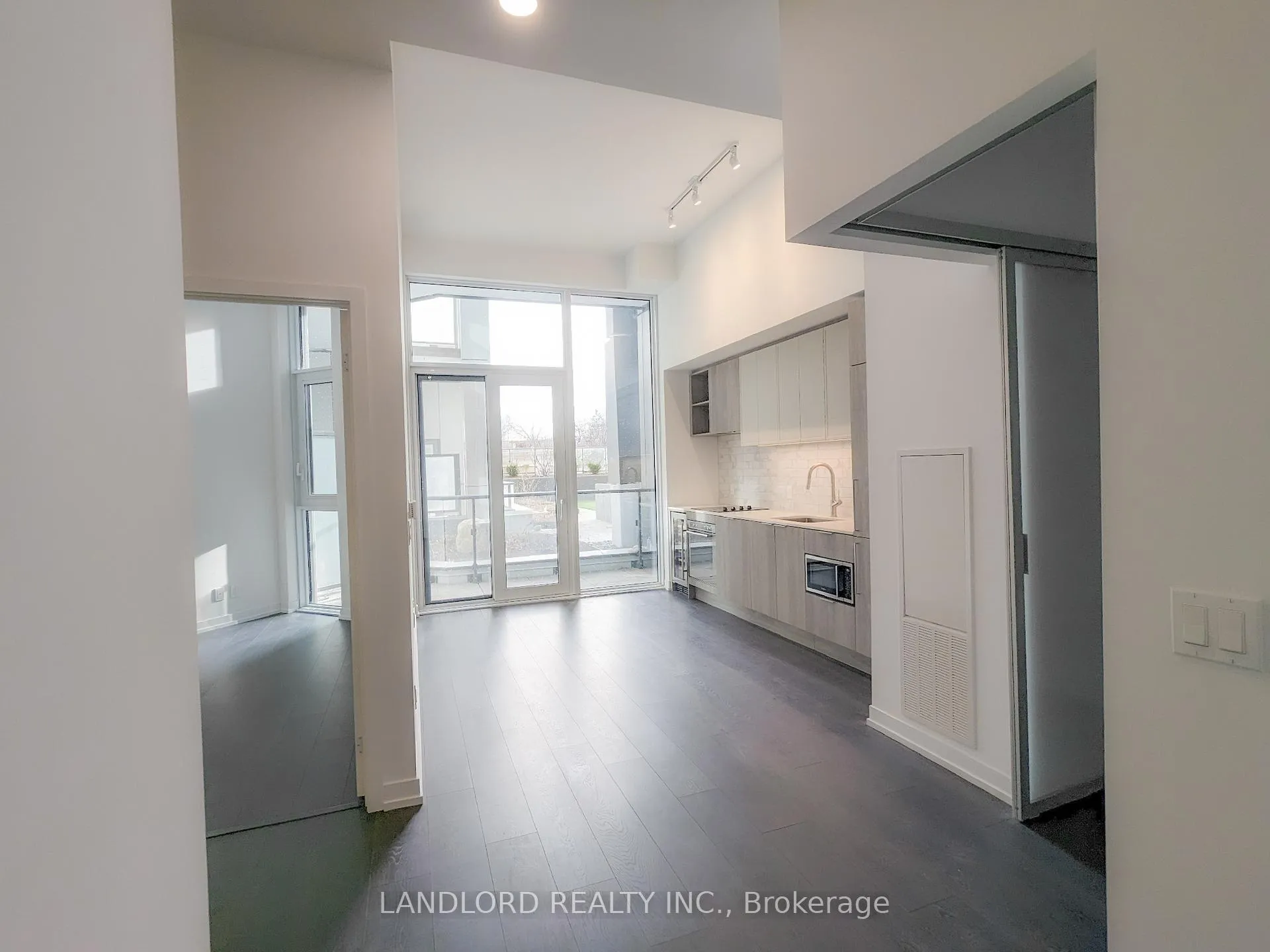 Front of Unit 201, 2020 Bathurst Street