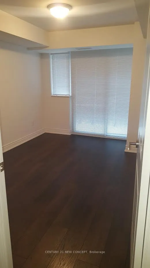 Photo 3 of Unit 511, 400 Adelaide Street E, Toronto, Moss Park — HOMEH