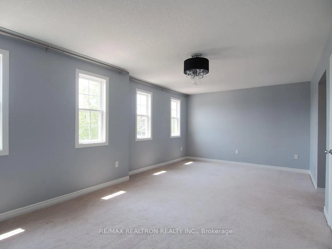 Photo 17 of 784 Karlsfeld Road, Waterloo — HOMEH
