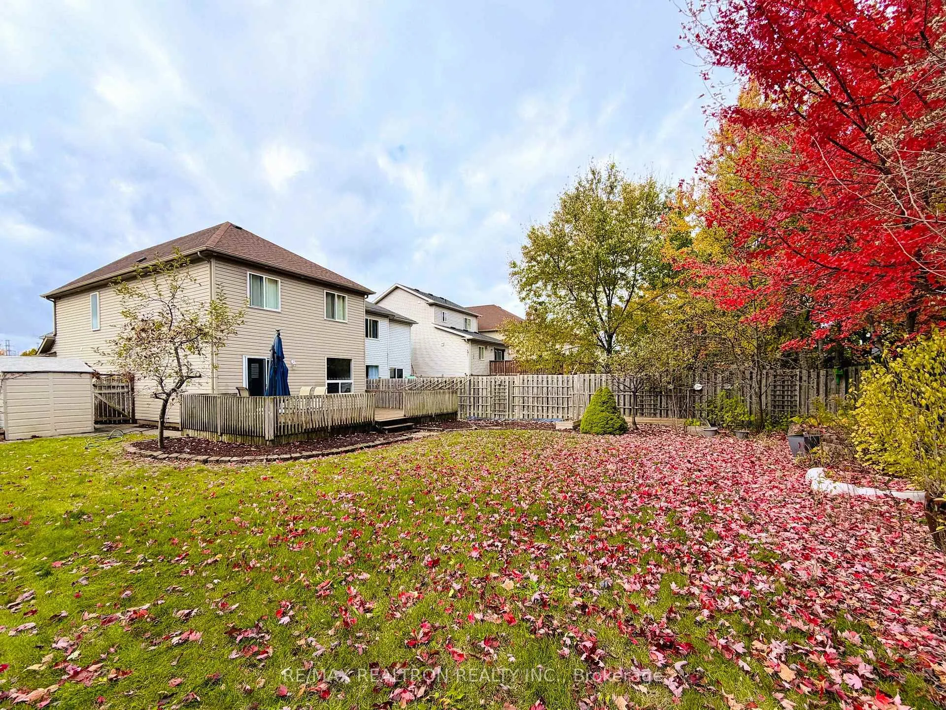 Photo 26 of 784 Karlsfeld Road, Waterloo — HOMEH