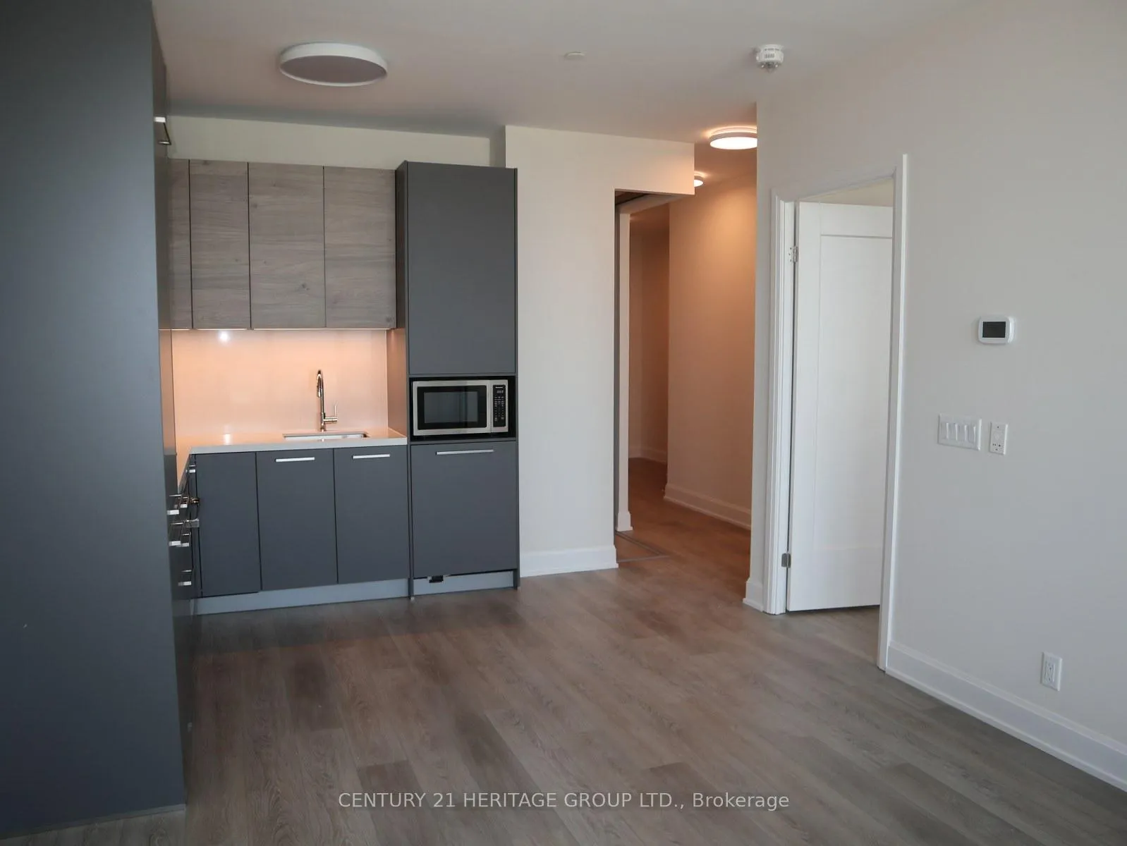 Photo 4 of Unit 2105, 38 Gandhi Lane, Markham, Commerce Valley — HOMEH