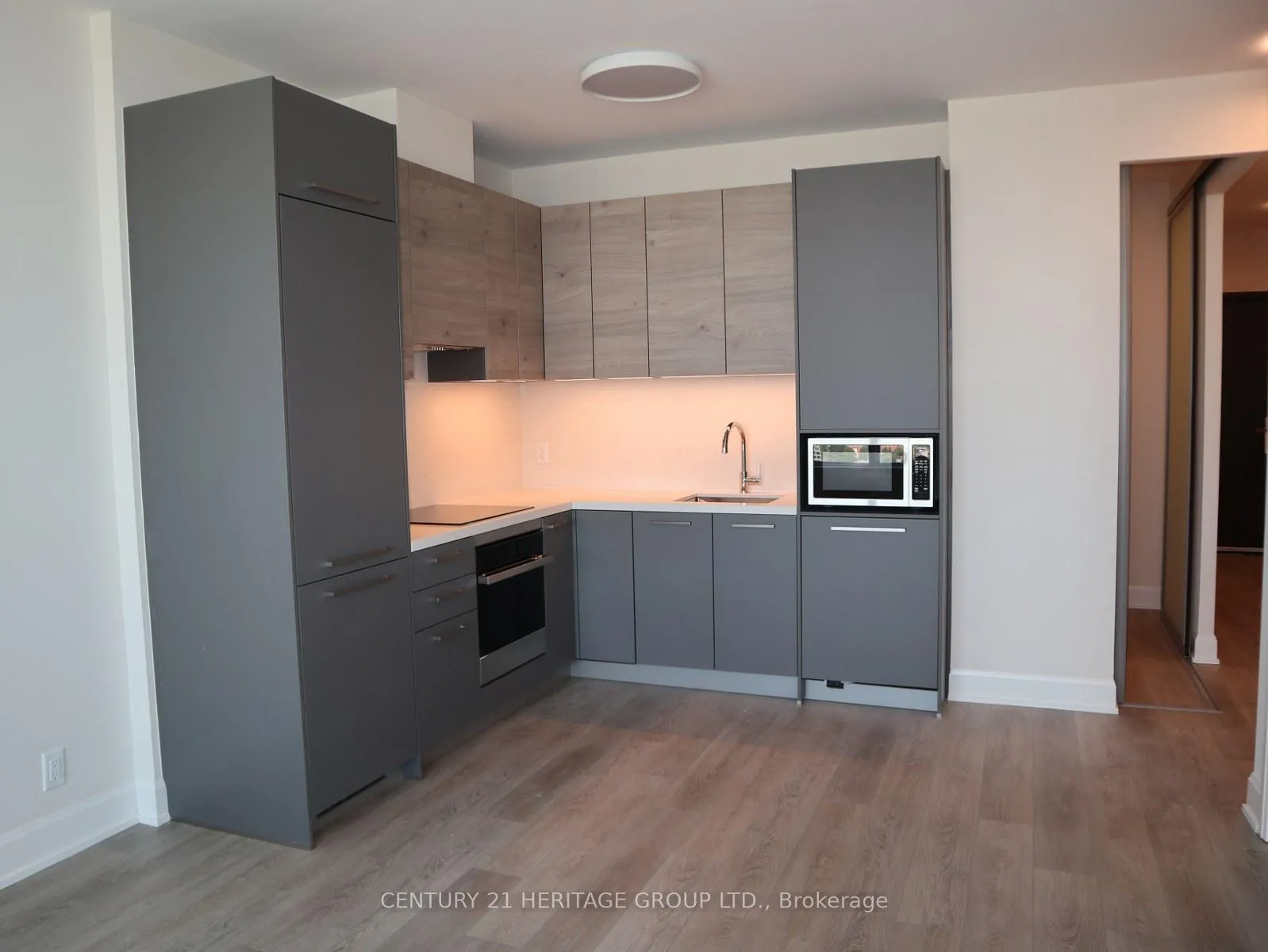 Photo 8 of Unit 2105, 38 Gandhi Lane, Markham, Commerce Valley — HOMEH