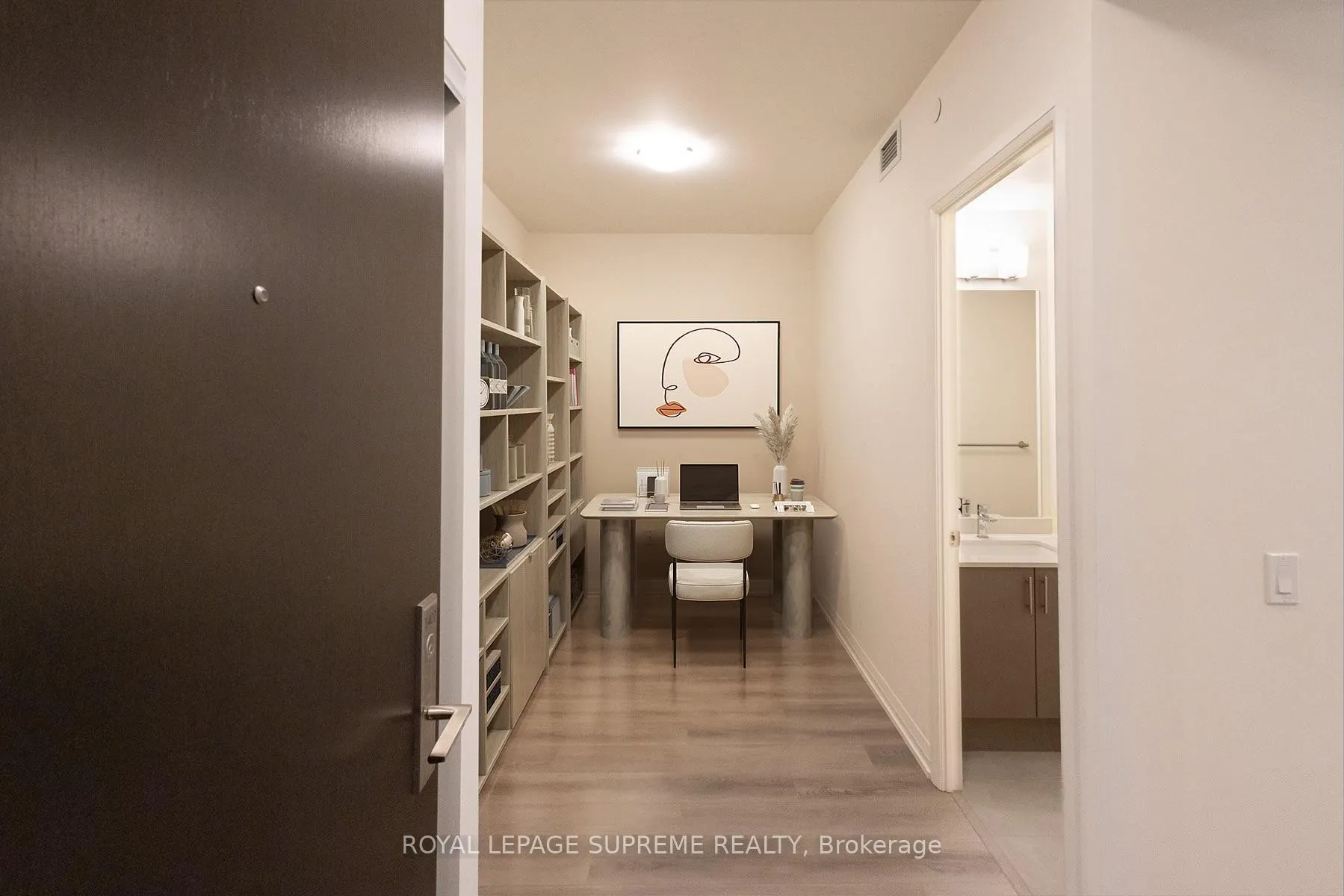 Front of Unit 1407, 9000 Jane Street