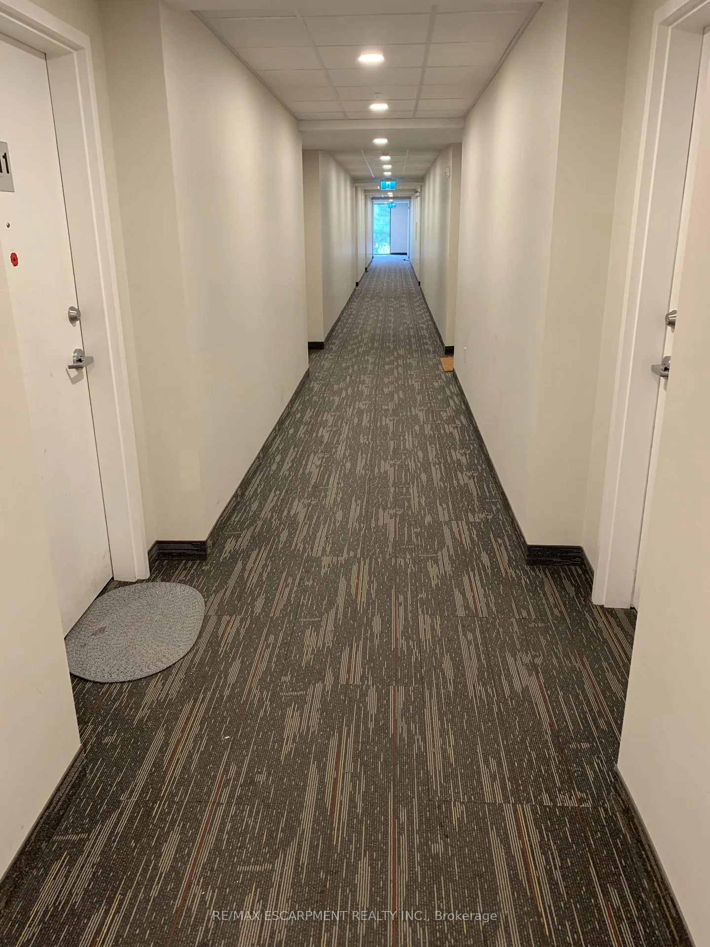 Photo 10 of Unit 210, 5 Wake Robin Drive, Kitchener, Larentian West — HOMEH