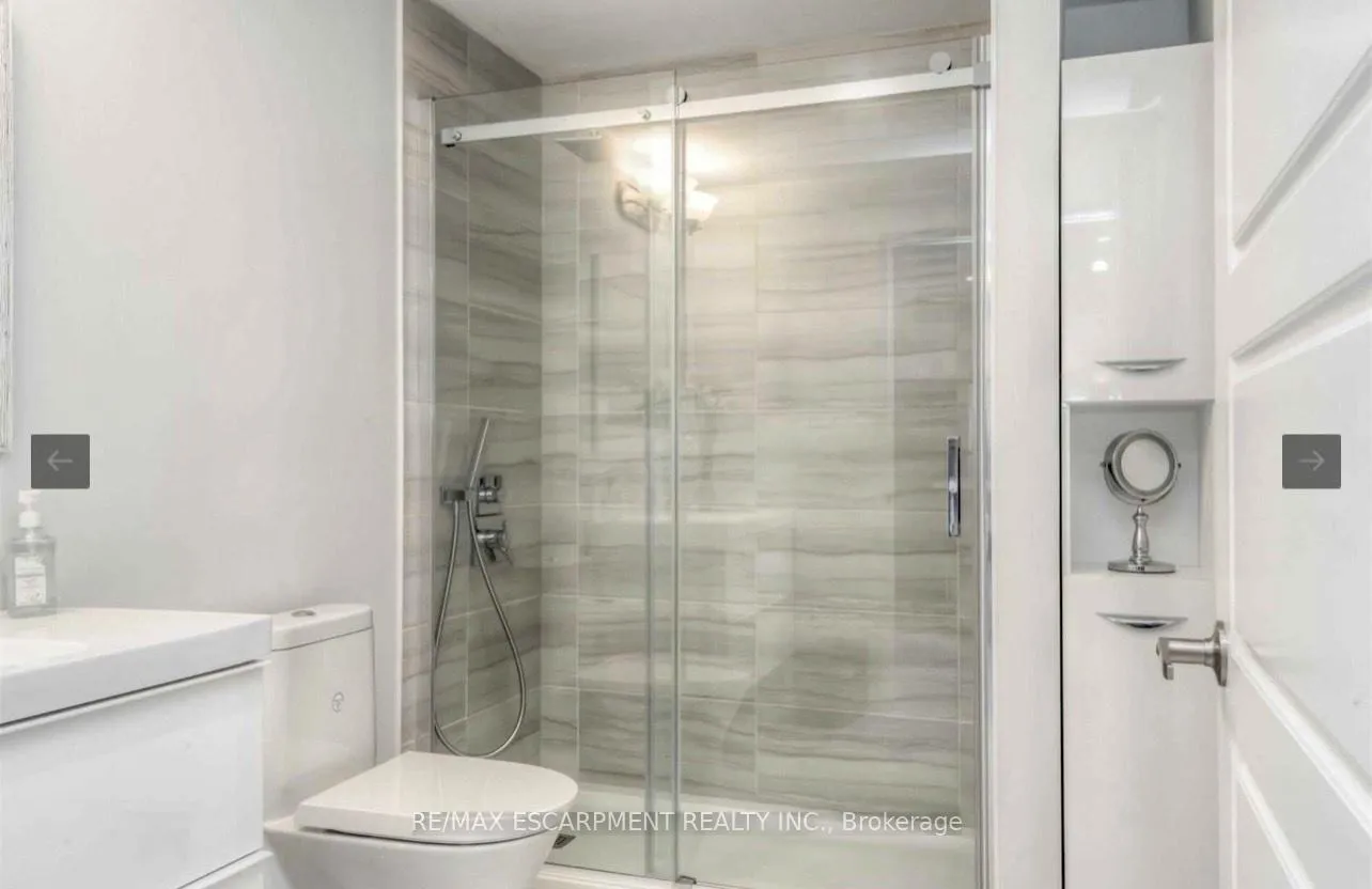 Photo 14 of Unit 210, 5 Wake Robin Drive, Kitchener, Larentian West — HOMEH