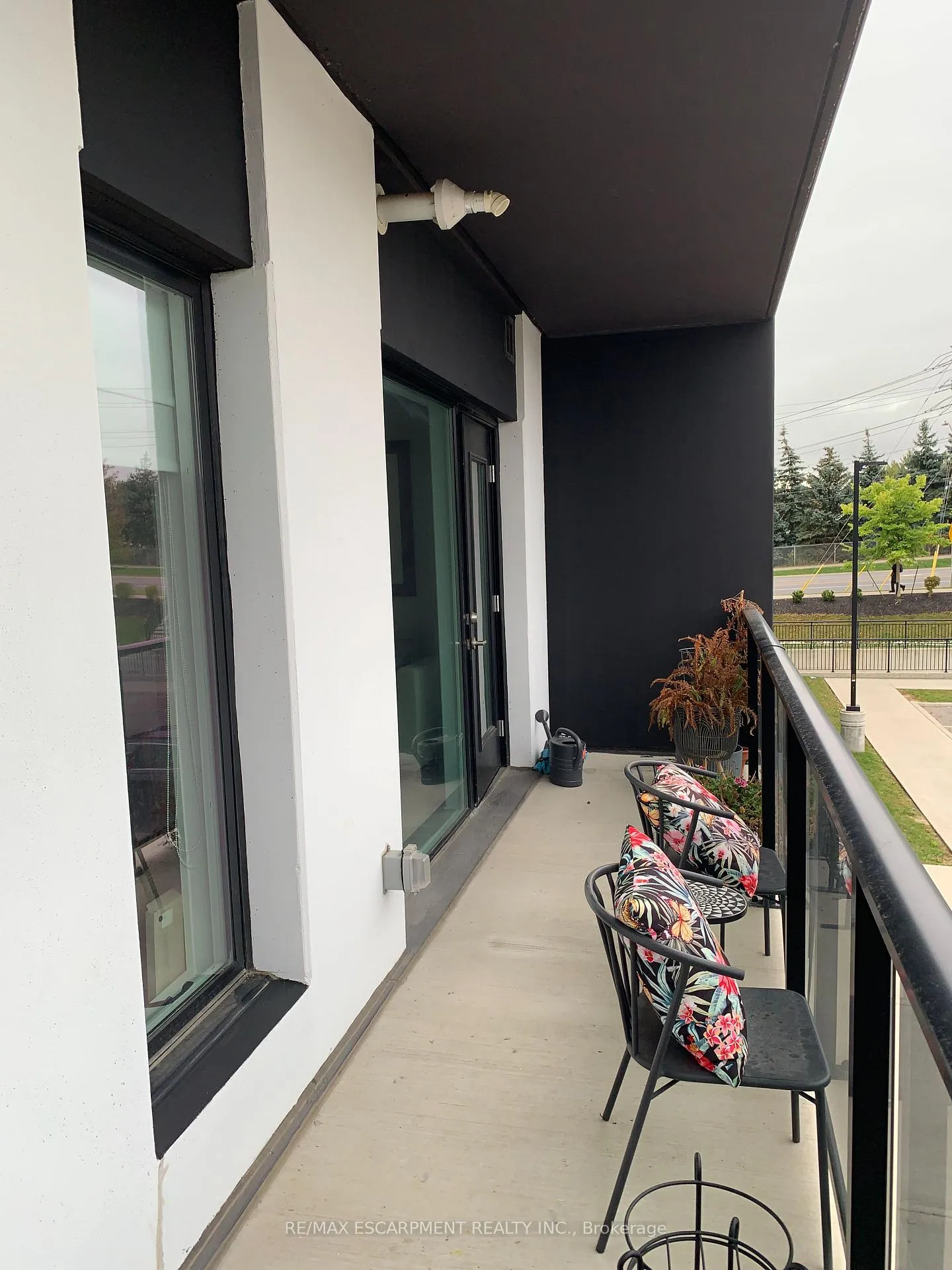 Photo 21 of Unit 210, 5 Wake Robin Drive, Kitchener, Larentian West — HOMEH