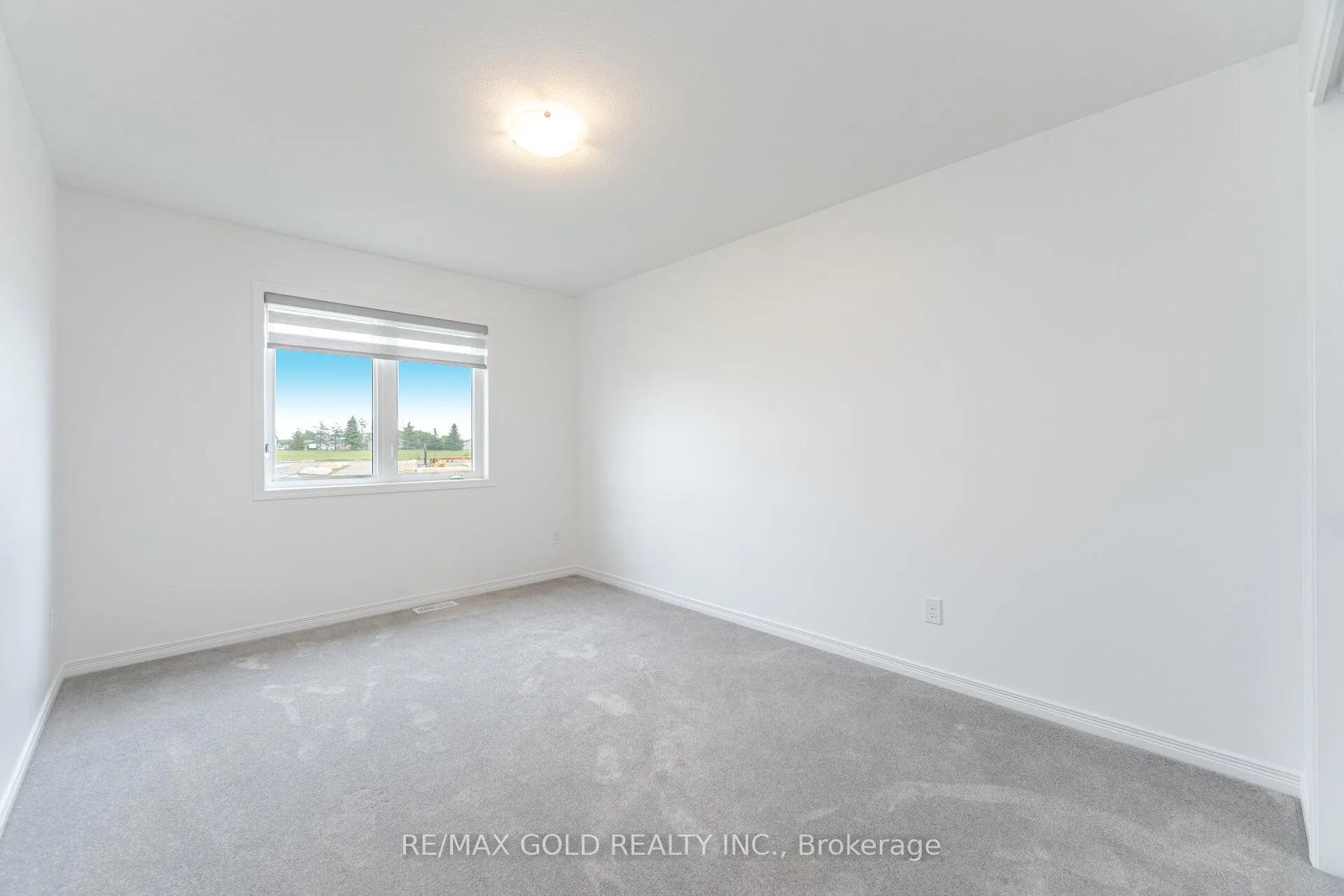 Photo 31 of 26 West Mill Street, North Dumfries — HOMEH