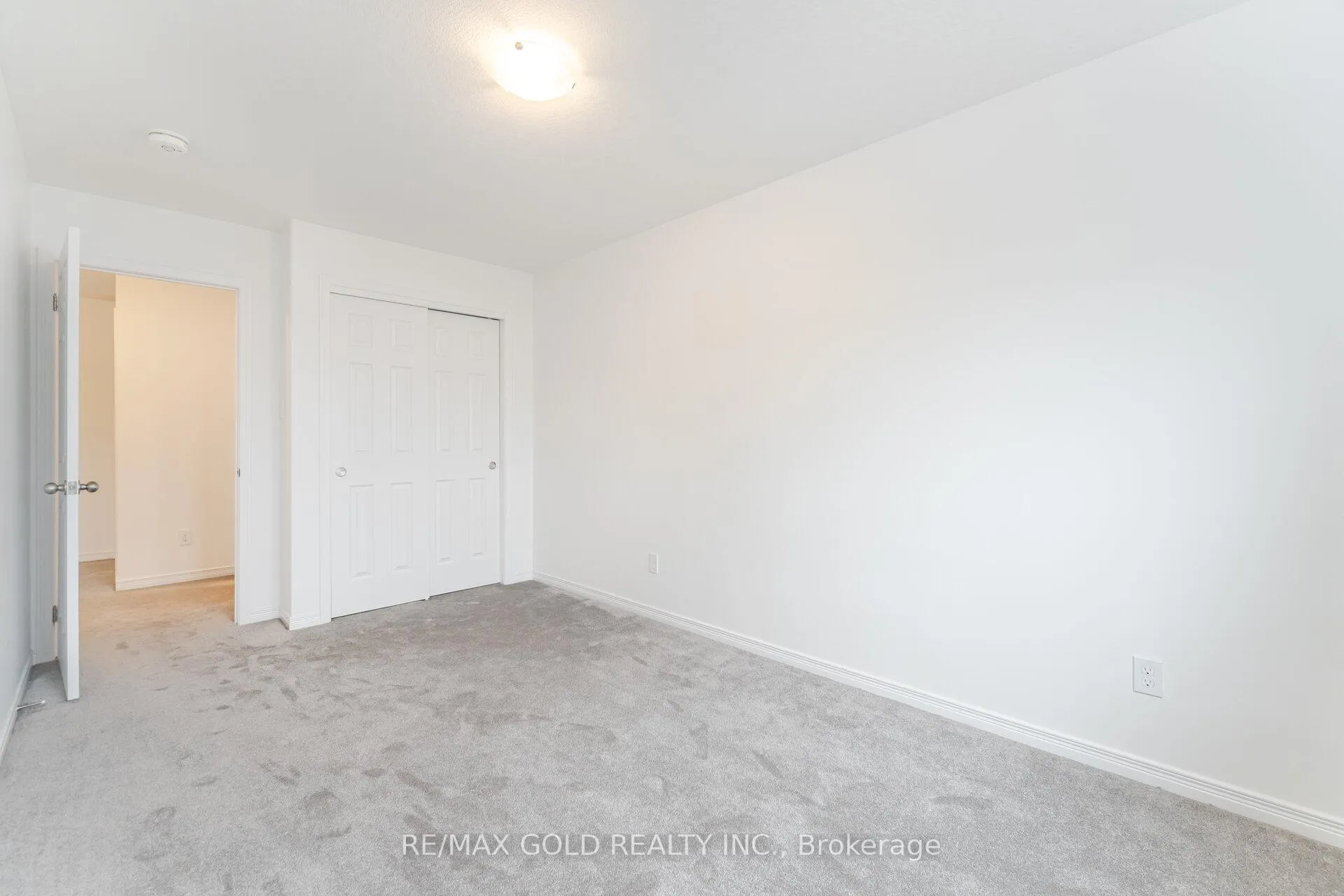 Photo 34 of 26 West Mill Street, North Dumfries — HOMEH