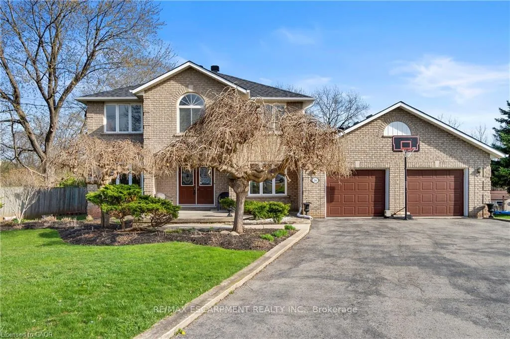 Photo 1 of 266 Sumach Drive, Burlington, Bayview — HOMEH