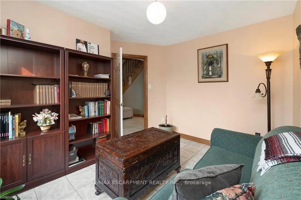 Photo 20 of 266 Sumach Drive, Burlington, Bayview — HOMEH