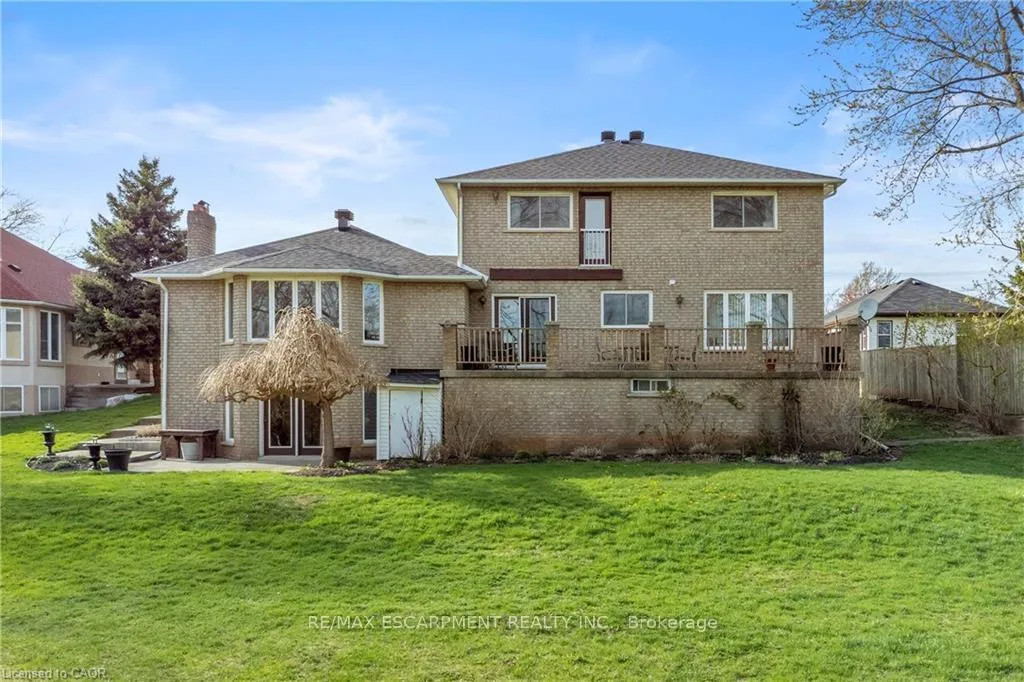 Photo 36 of 266 Sumach Drive, Burlington, Bayview — HOMEH
