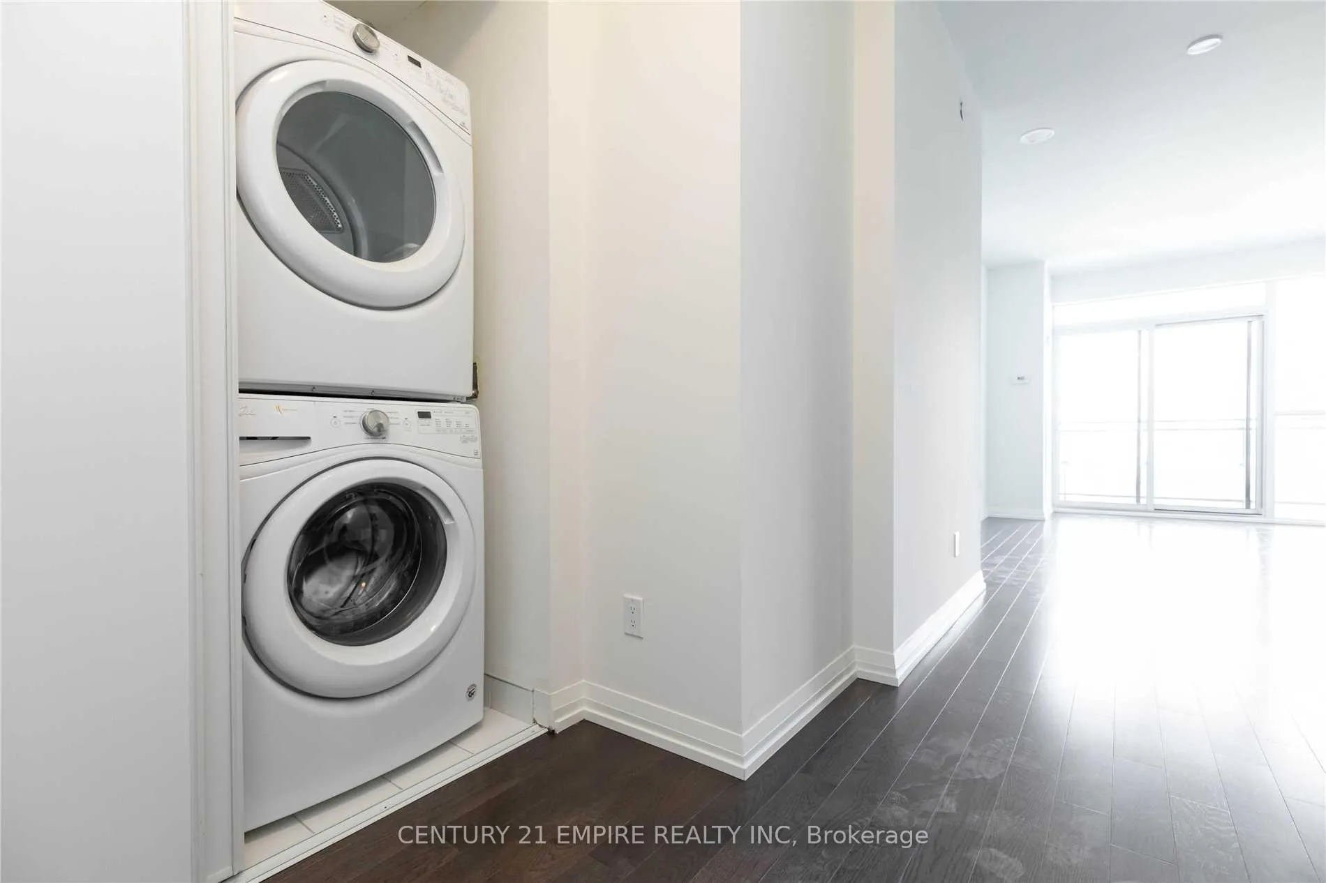 Photo 9 of Unit 1127, 460 Adelaide Street E, Toronto, Moss Park — HOMEH