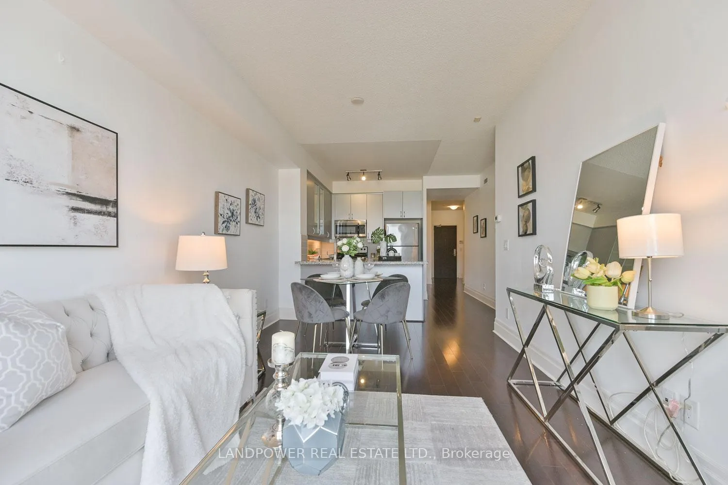 Photo 7 of Unit 711, 1 Upper Duke Crescent, Markham, Unionville — HOMEH