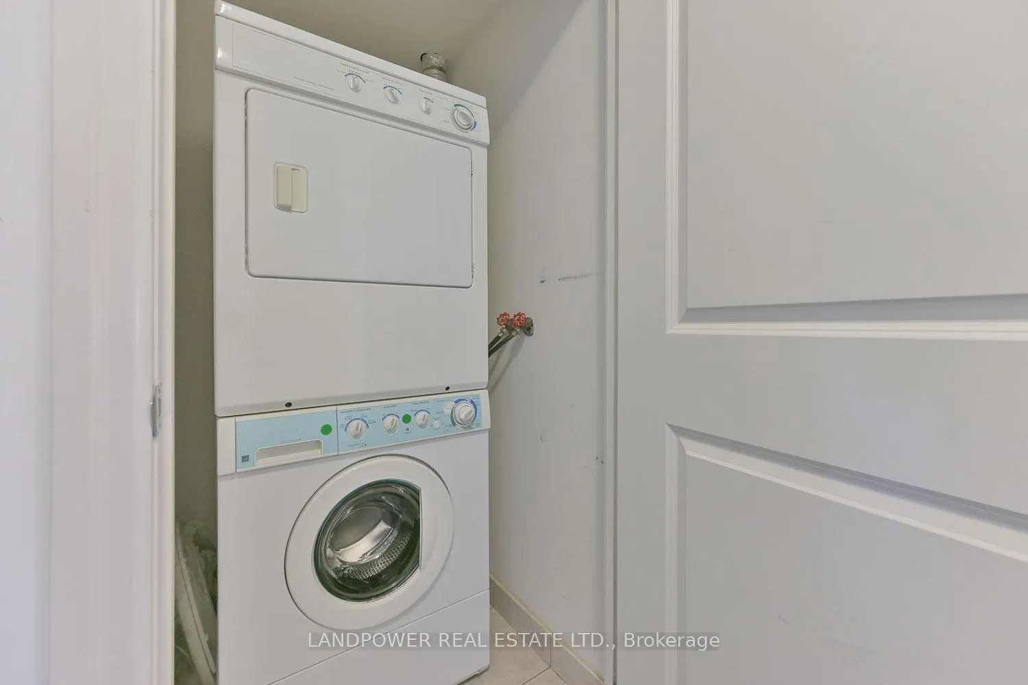 Photo 23 of Unit 711, 1 Upper Duke Crescent, Markham, Unionville — HOMEH