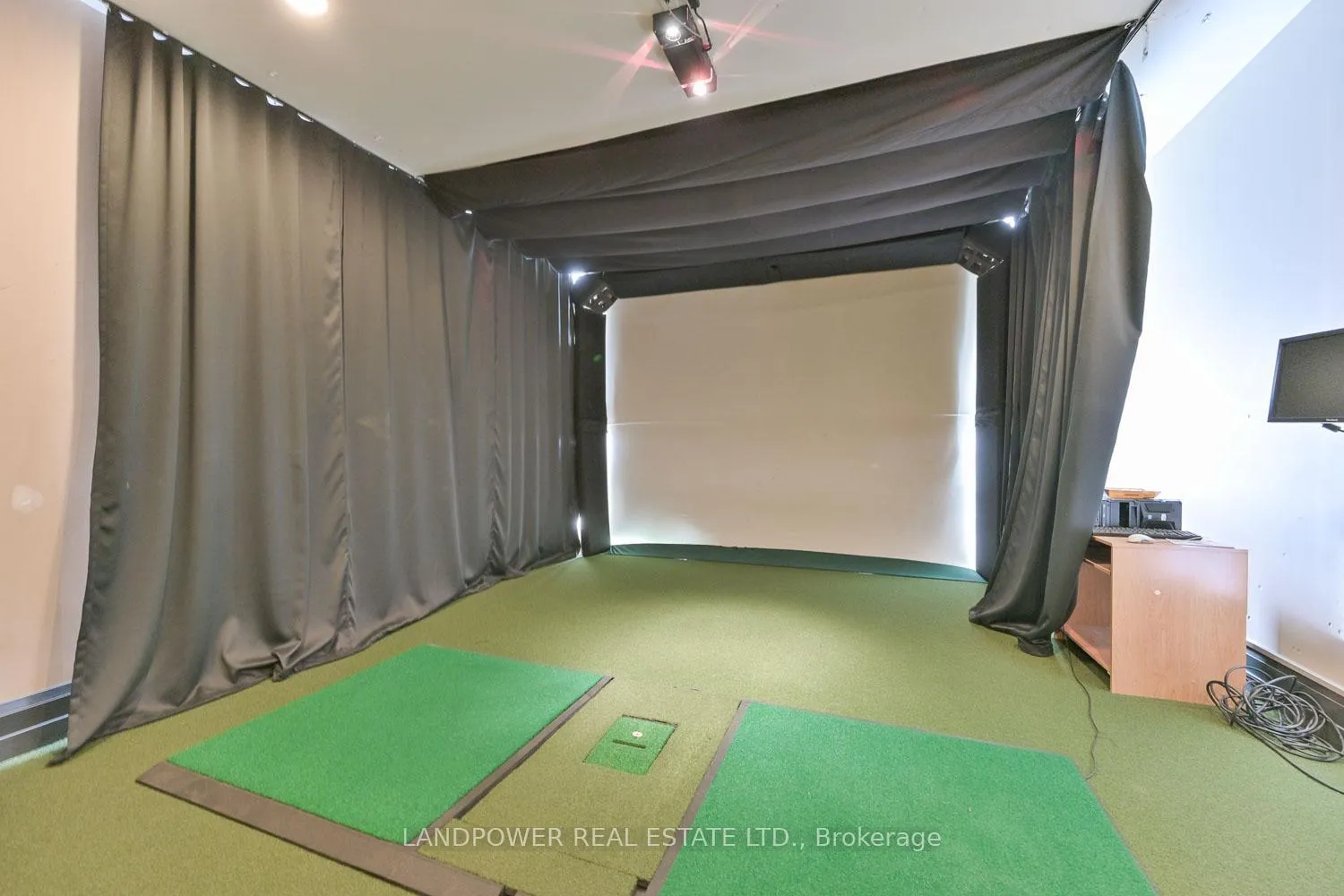Photo 26 of Unit 711, 1 Upper Duke Crescent, Markham, Unionville — HOMEH
