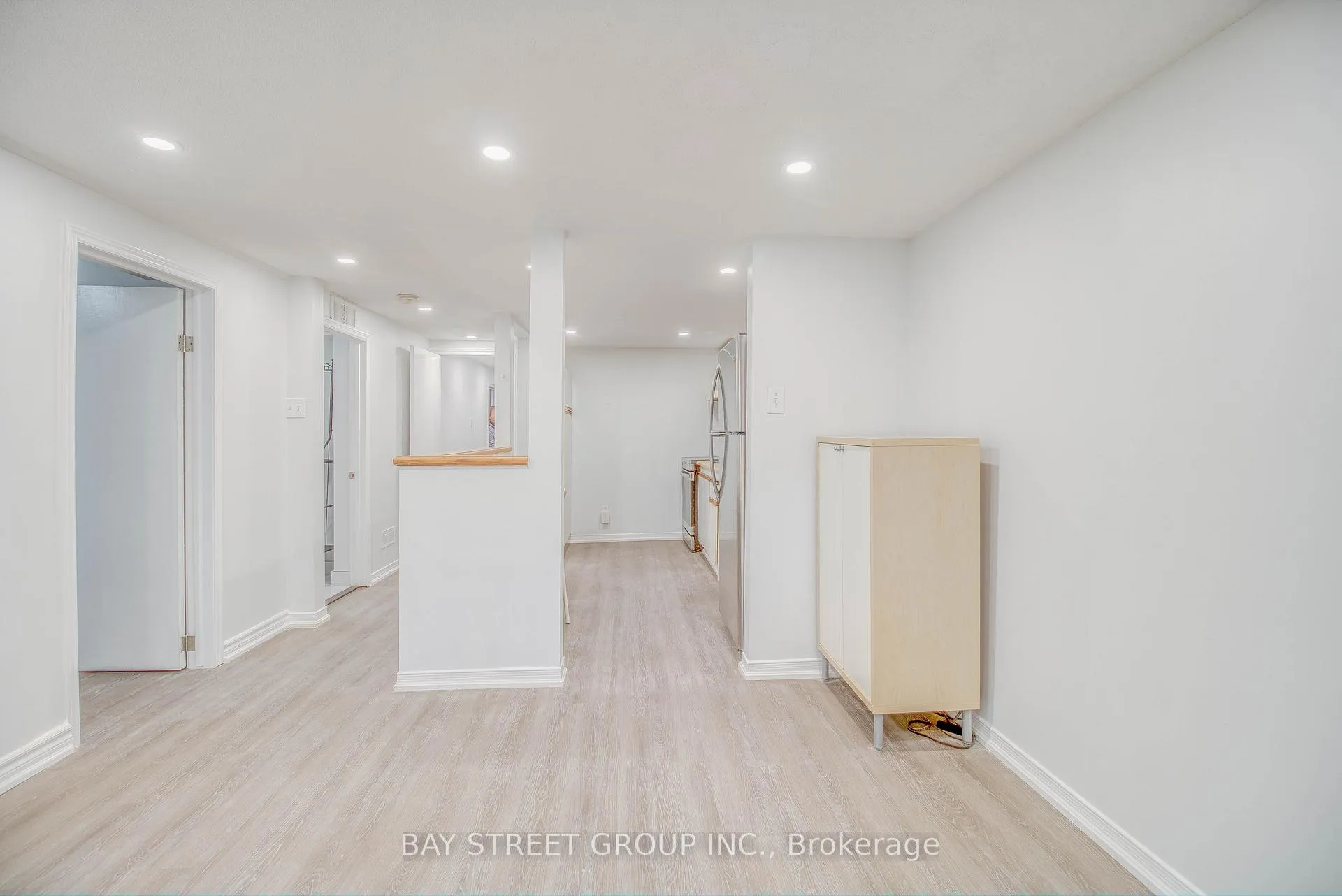 Photo 10 of Unit Basement #2, 65 Davis Road N, Aurora, Aurora Highlands — HOMEH