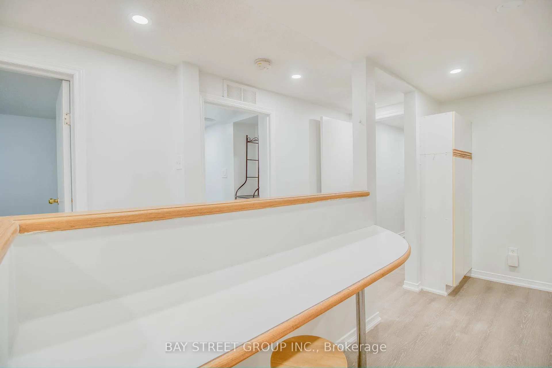 Photo 11 of Unit Basement #2, 65 Davis Road N, Aurora, Aurora Highlands — HOMEH