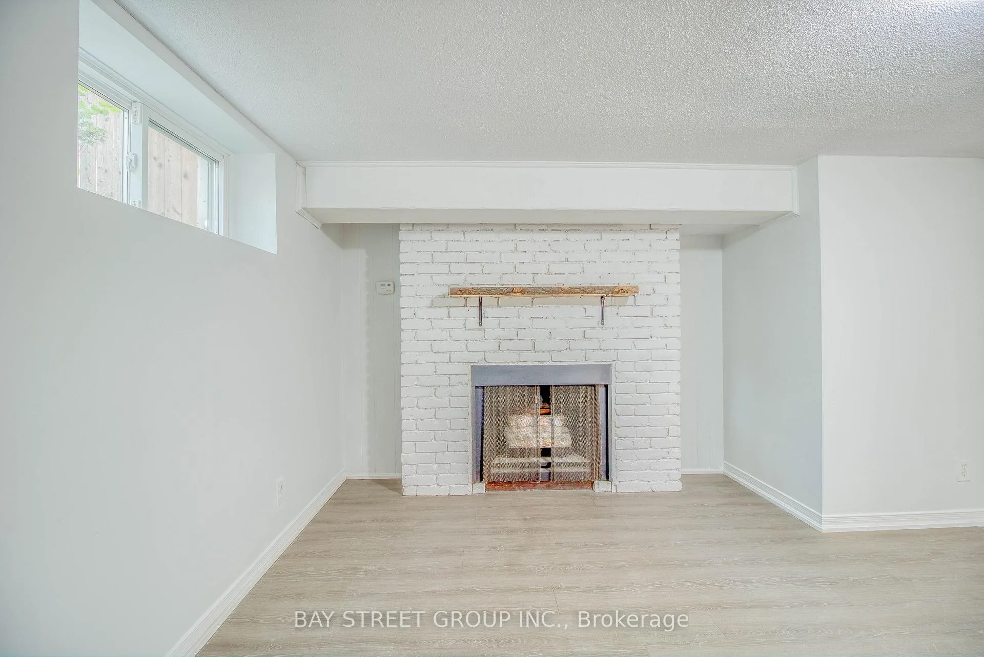 Photo 18 of Unit Basement #2, 65 Davis Road N, Aurora, Aurora Highlands — HOMEH