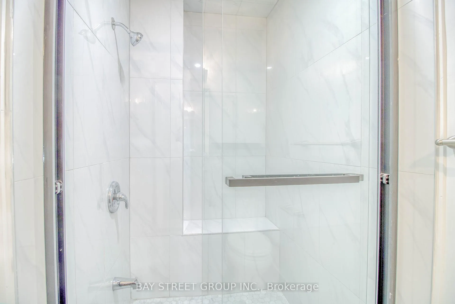 Photo 19 of Unit Main, 65 Davis Road, Aurora, Aurora Highlands — HOMEH