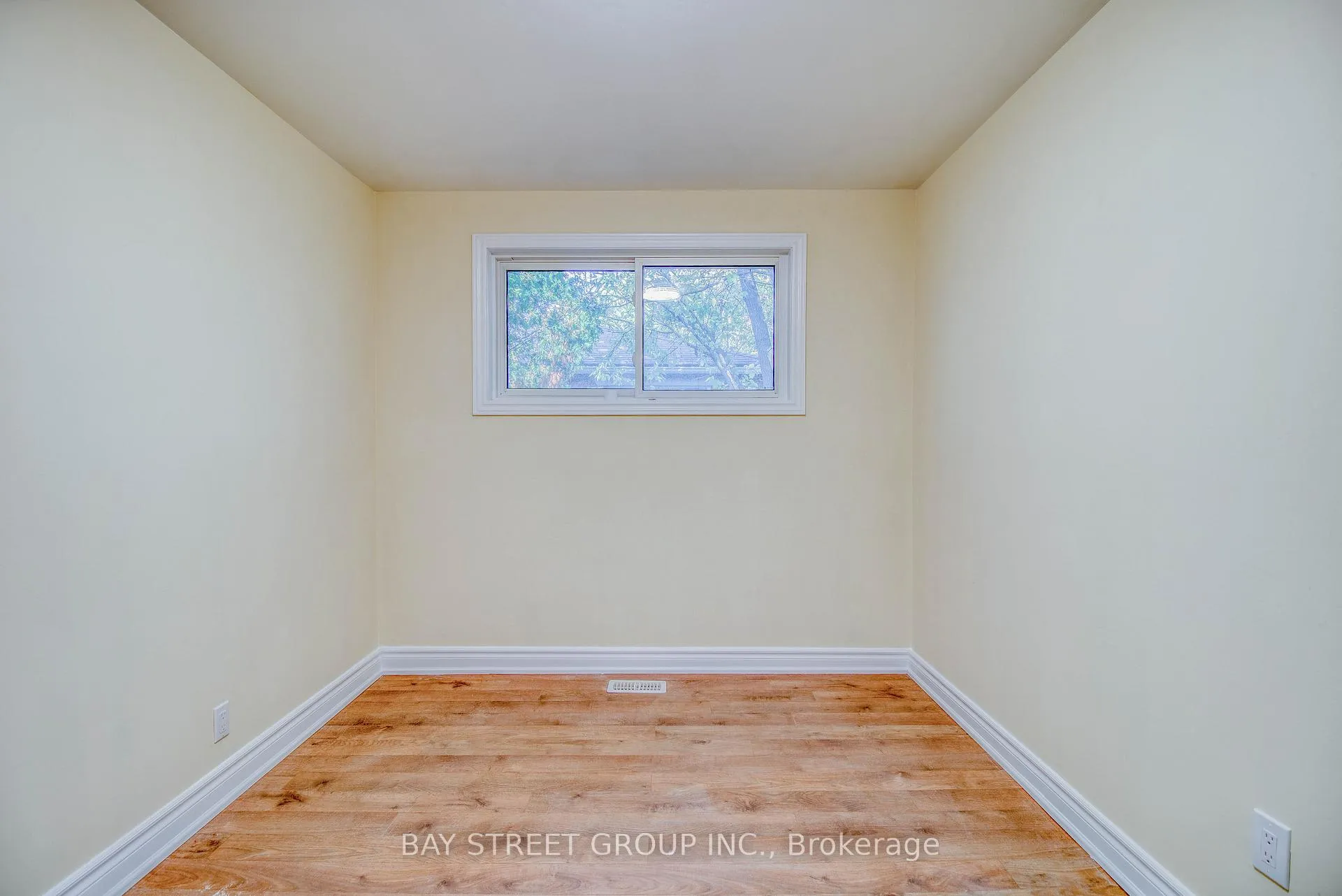 Photo 21 of Unit Main, 65 Davis Road, Aurora, Aurora Highlands — HOMEH