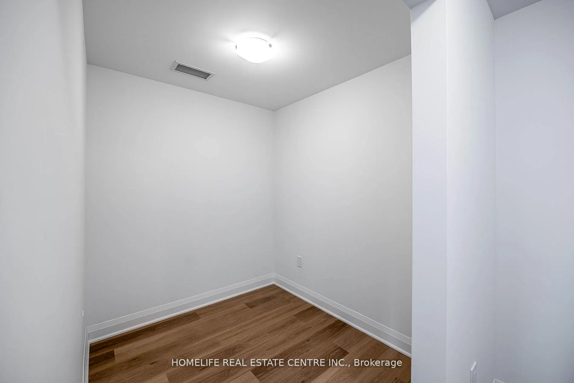 Photo 25 of Unit 310, 1936 Rymal Road, Hamilton, Stoney Creek Mountain — HOMEH