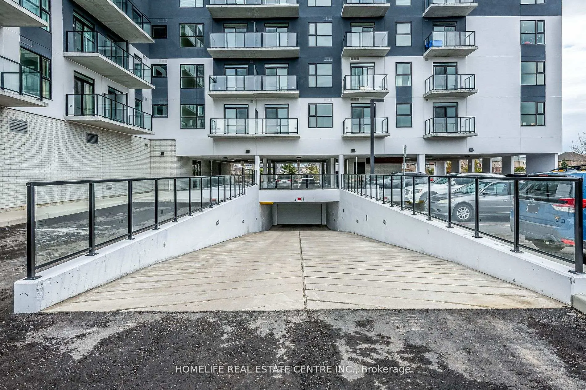 Photo 36 of Unit 310, 1936 Rymal Road, Hamilton, Stoney Creek Mountain — HOMEH
