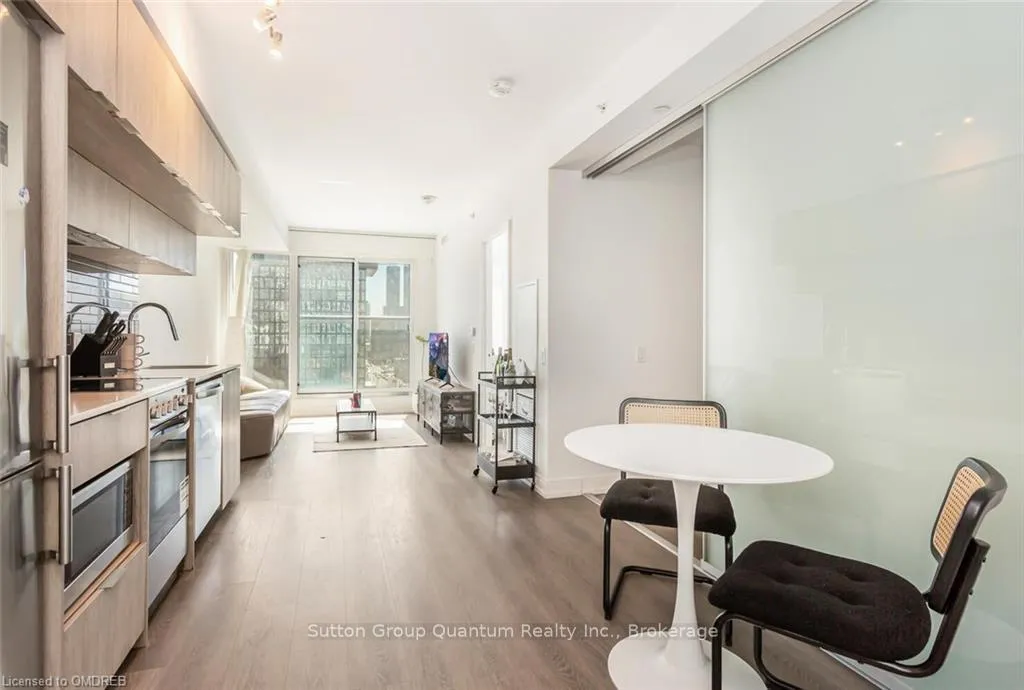 Photo 11 of Unit 709, 181 Dundas Street E, Toronto, Bay Street Corridor — HOMEH