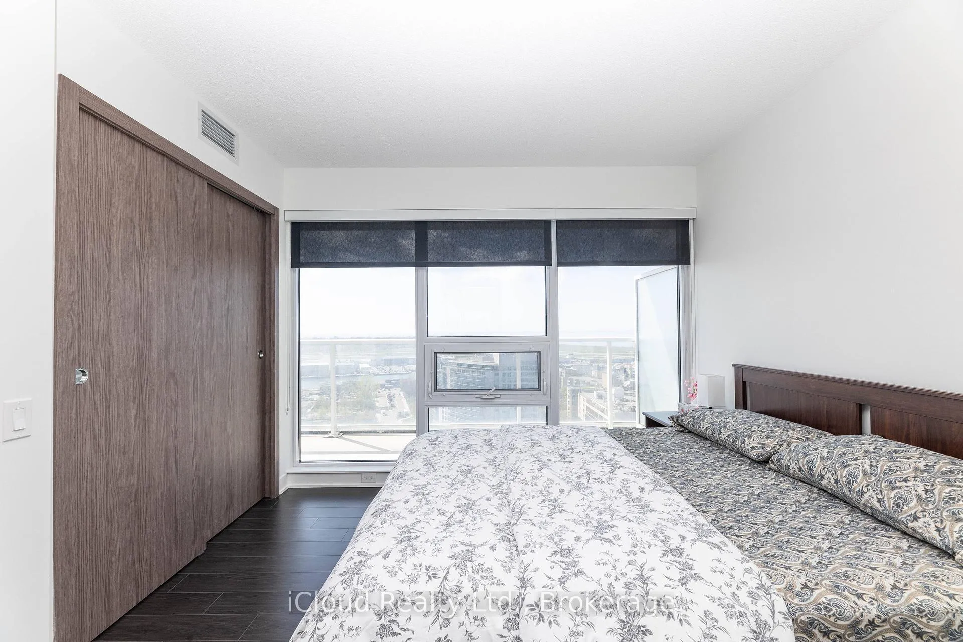 Photo 18 of Unit 2311, 19 Bathurst Street, Toronto, Waterfront Communities — HOMEH