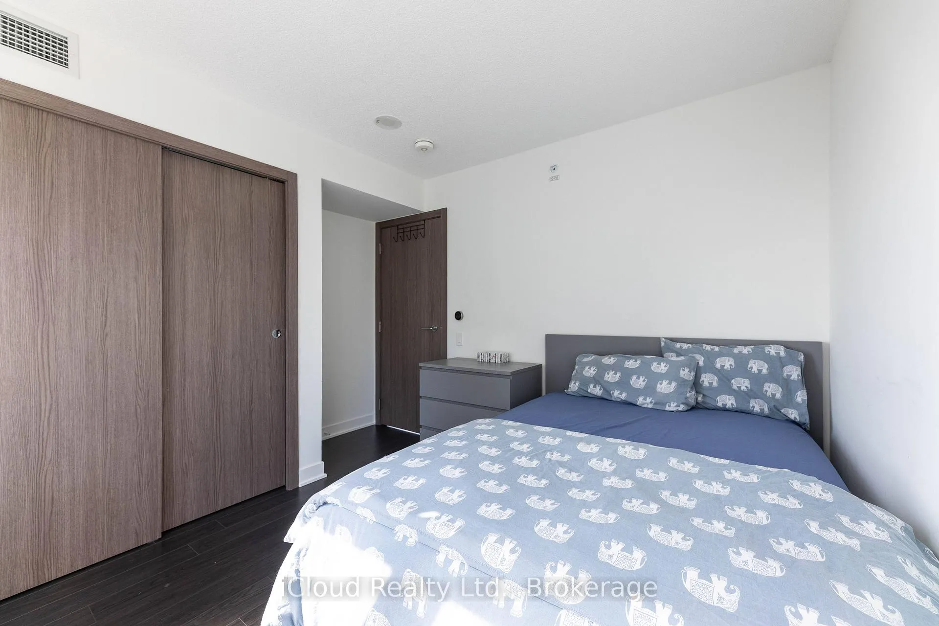 Photo 25 of Unit 2311, 19 Bathurst Street, Toronto, Waterfront Communities — HOMEH
