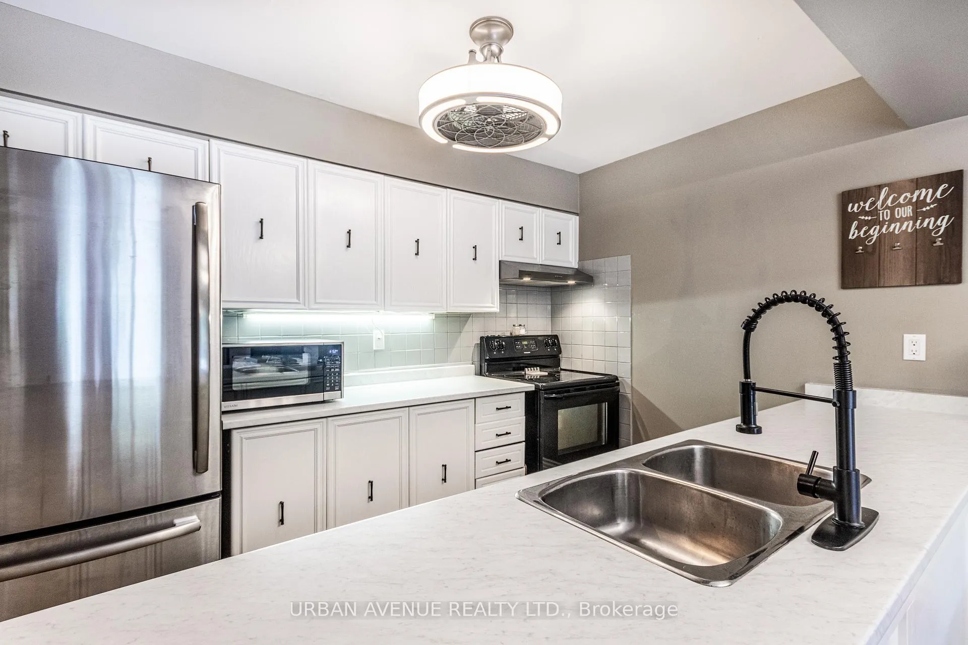 Photo 16 of Unit 11, 41 Laguna Parkway, Ramara, Brechin — HOMEH