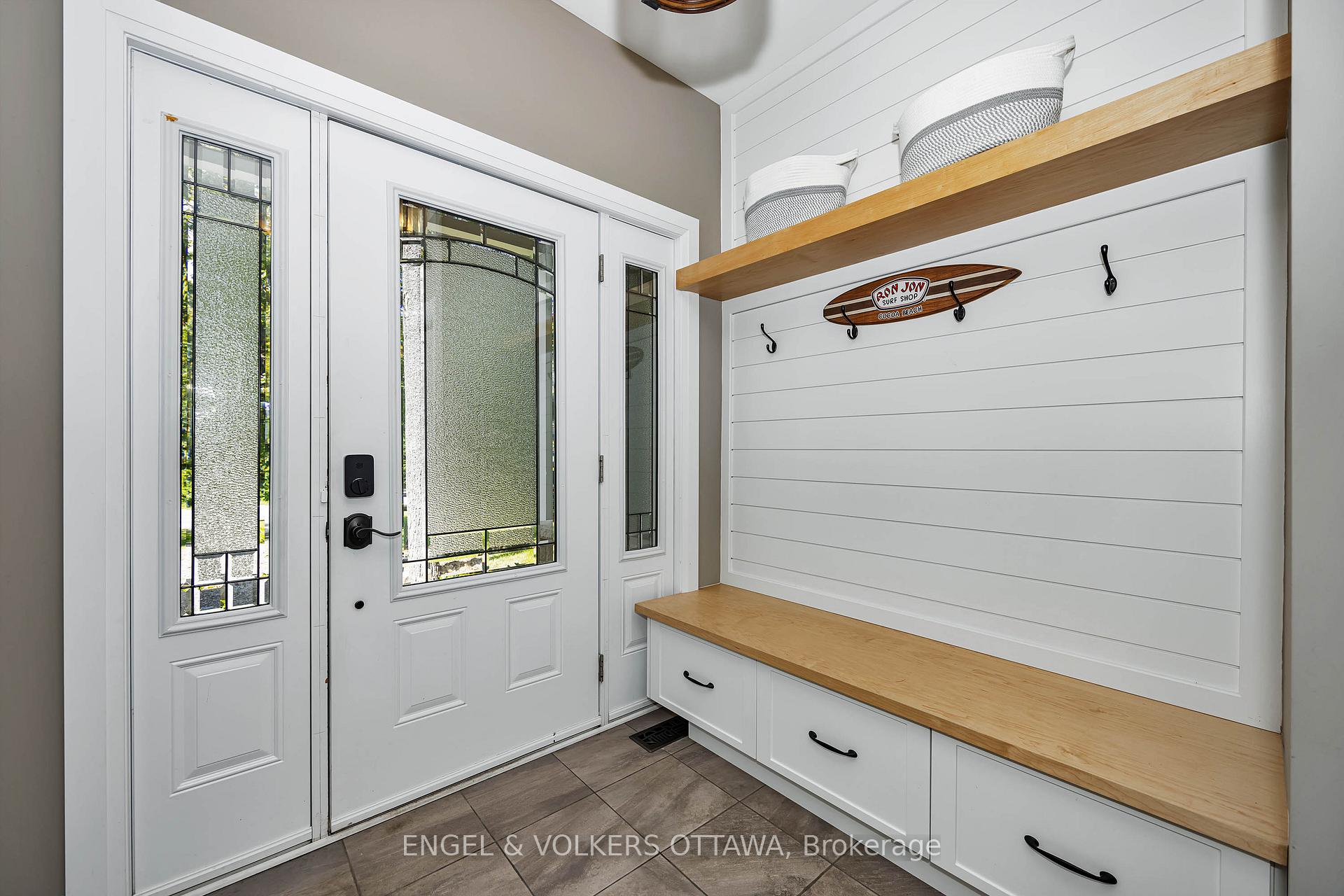 Photo 5 of 234 Bayview Drive, Ottawa, Constance Bay — HOMEH