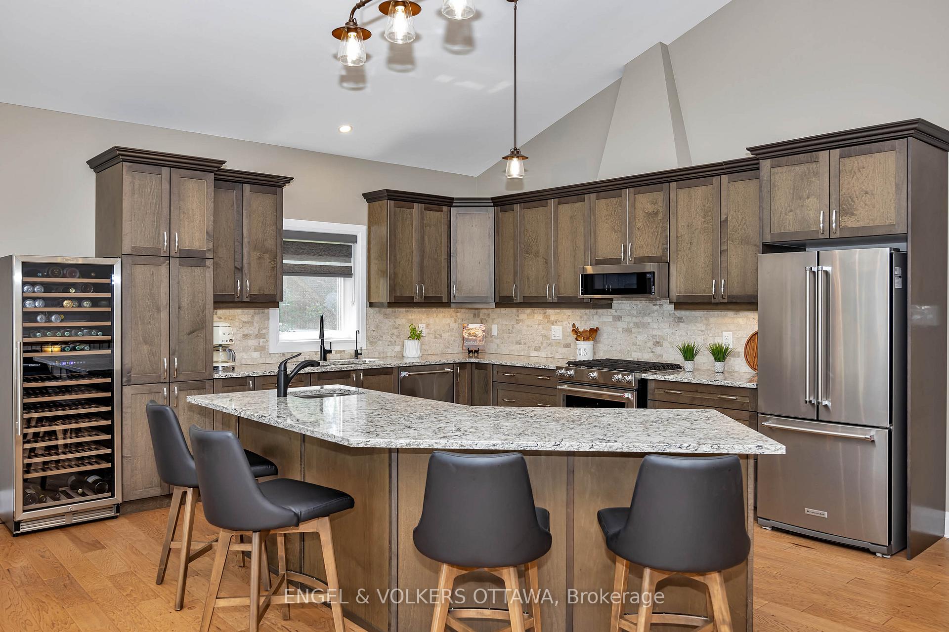 Photo 7 of 234 Bayview Drive, Ottawa, Constance Bay — HOMEH