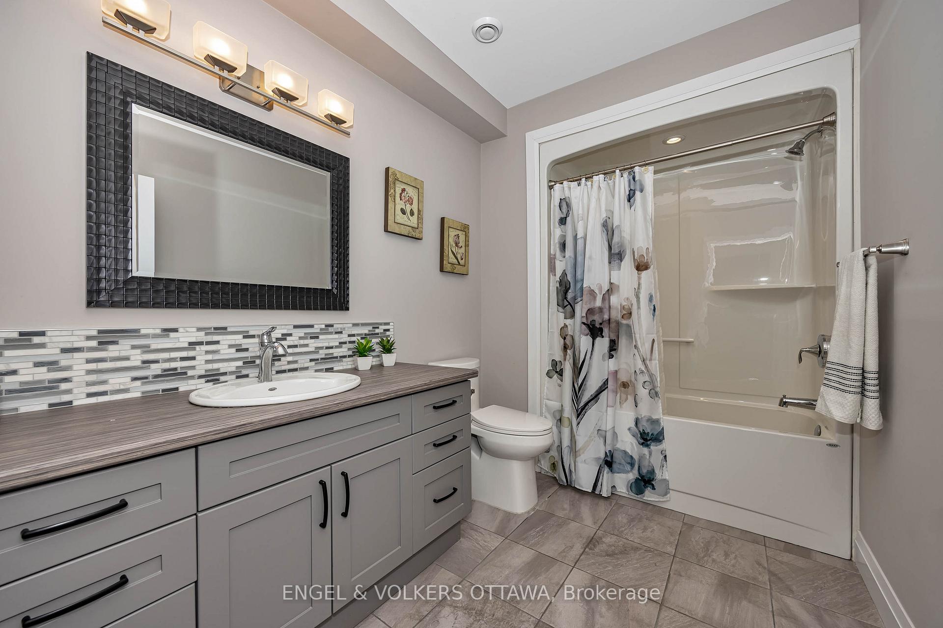 Photo 24 of 234 Bayview Drive, Ottawa, Constance Bay — HOMEH