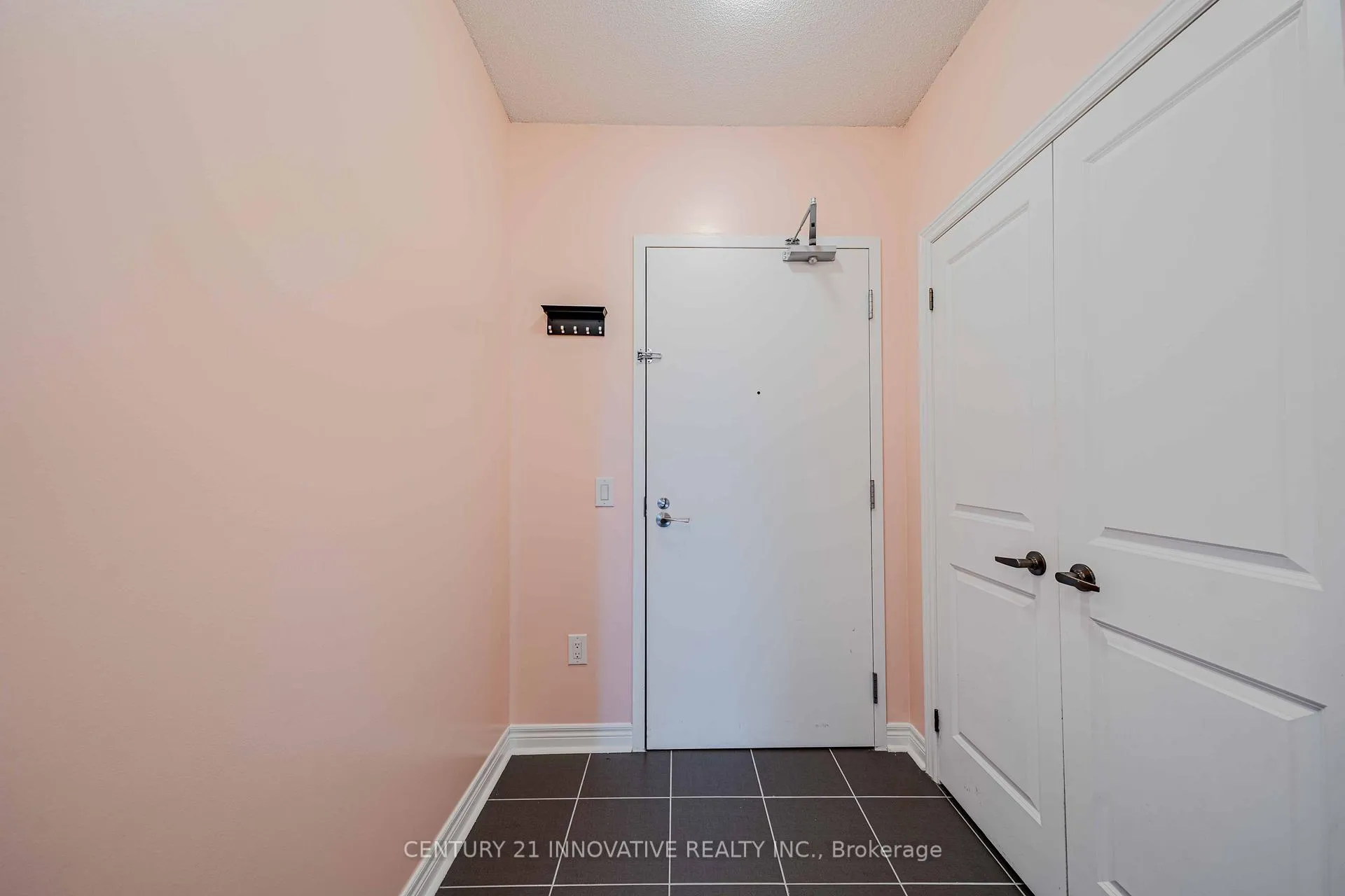 Photo 2 of Unit 806, 7325 Markham Road, Markham, Cedarwood — HOMEH