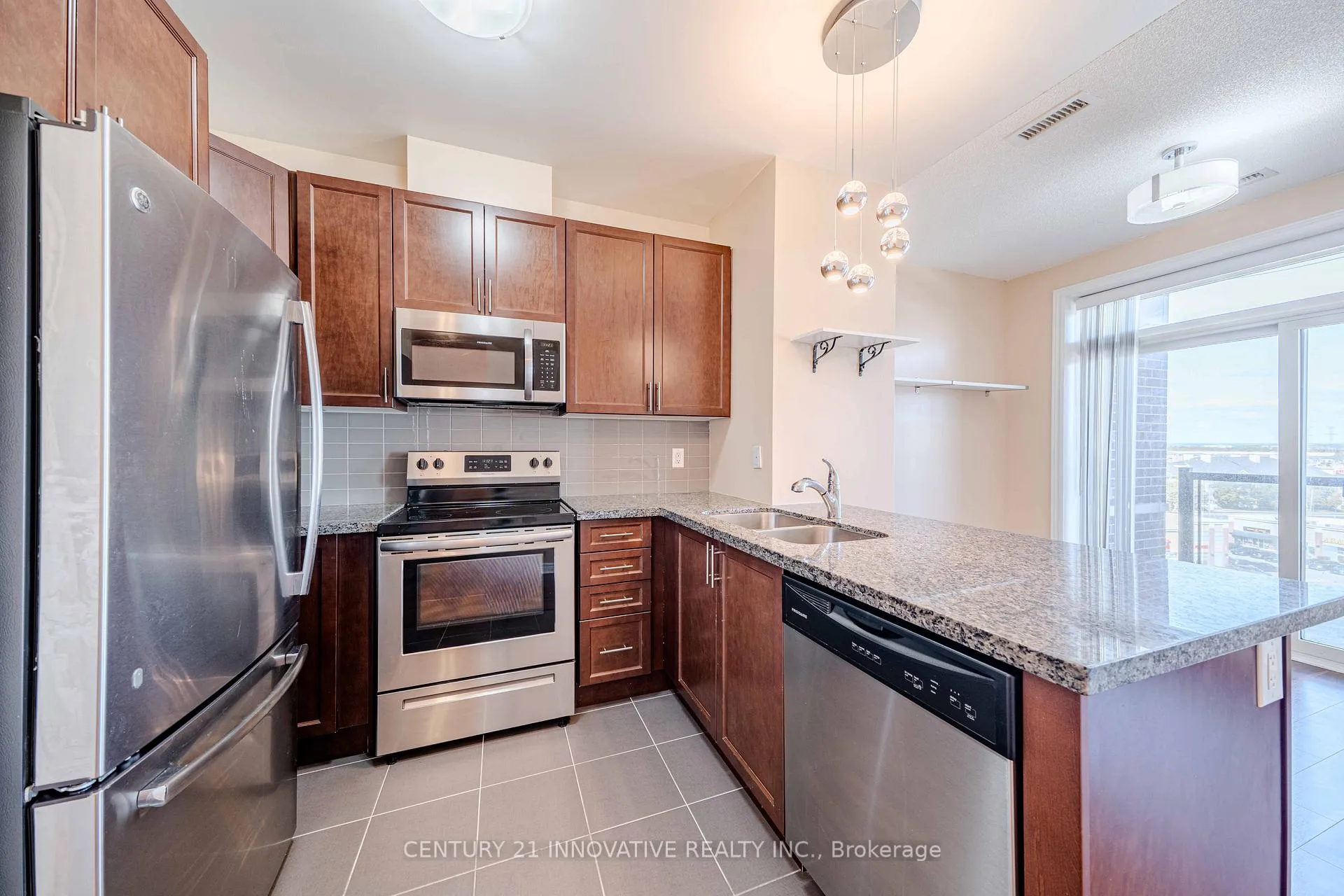 Photo 6 of Unit 806, 7325 Markham Road, Markham, Cedarwood — HOMEH