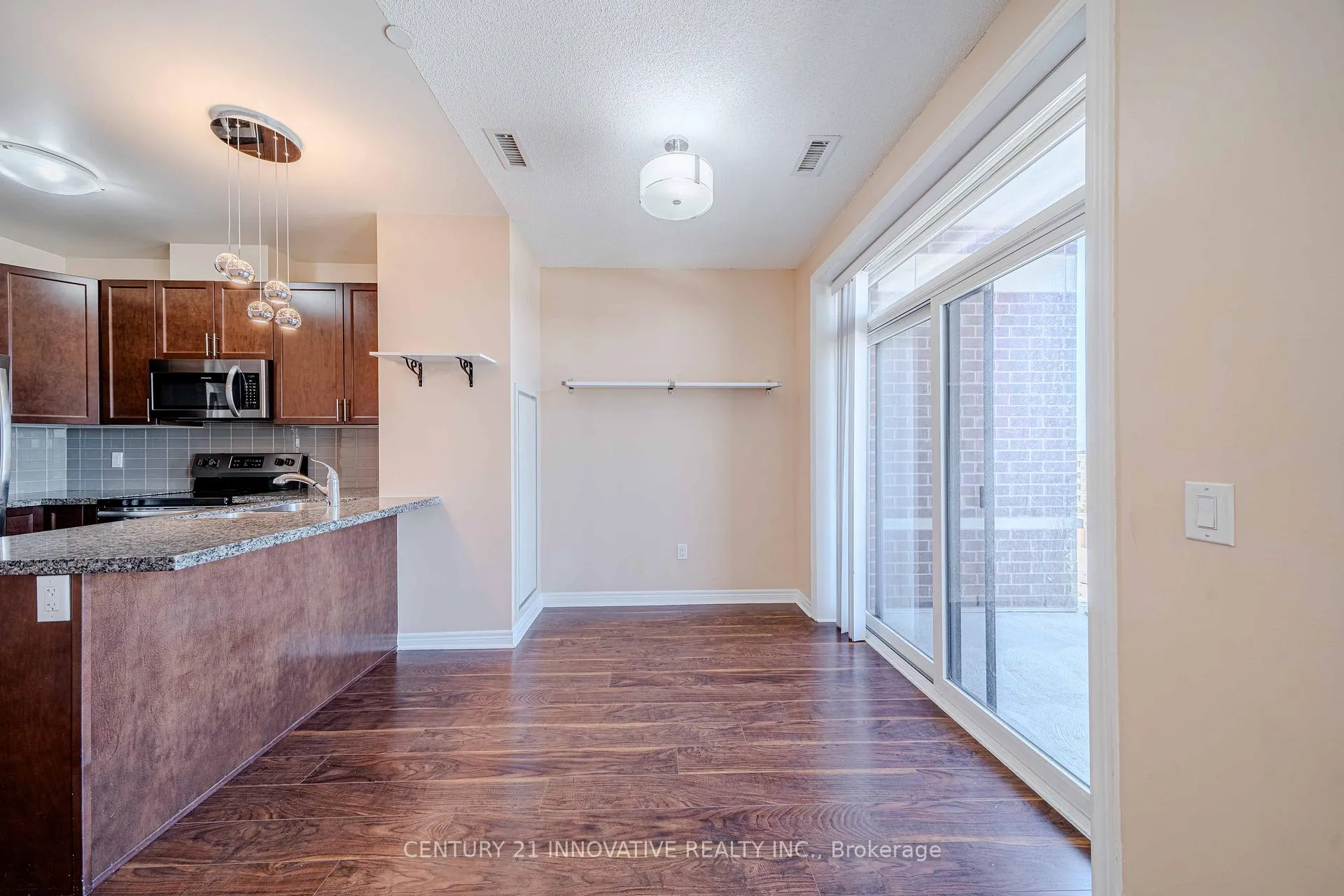 Photo 7 of Unit 806, 7325 Markham Road, Markham, Cedarwood — HOMEH