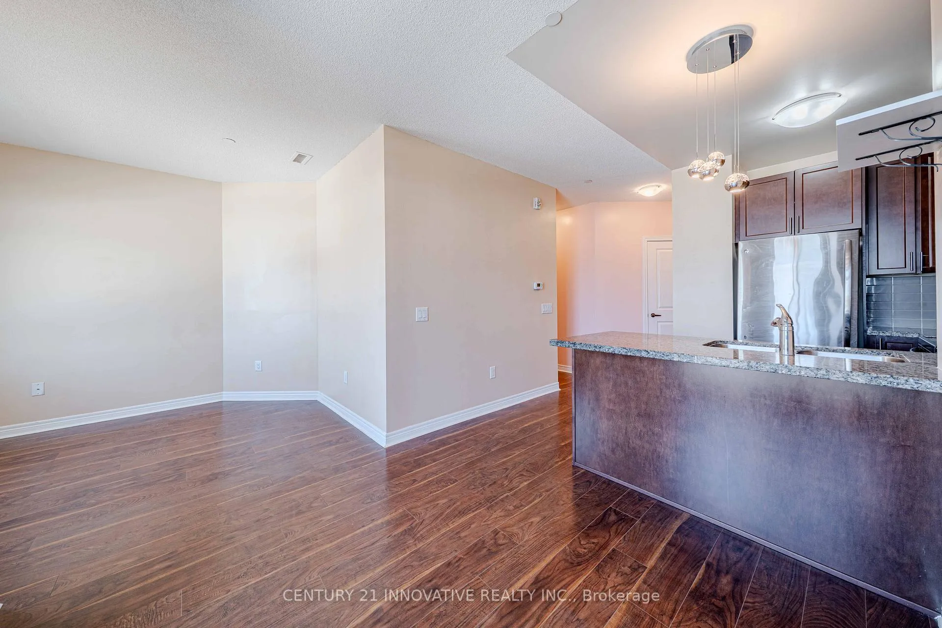 Photo 9 of Unit 806, 7325 Markham Road, Markham, Cedarwood — HOMEH