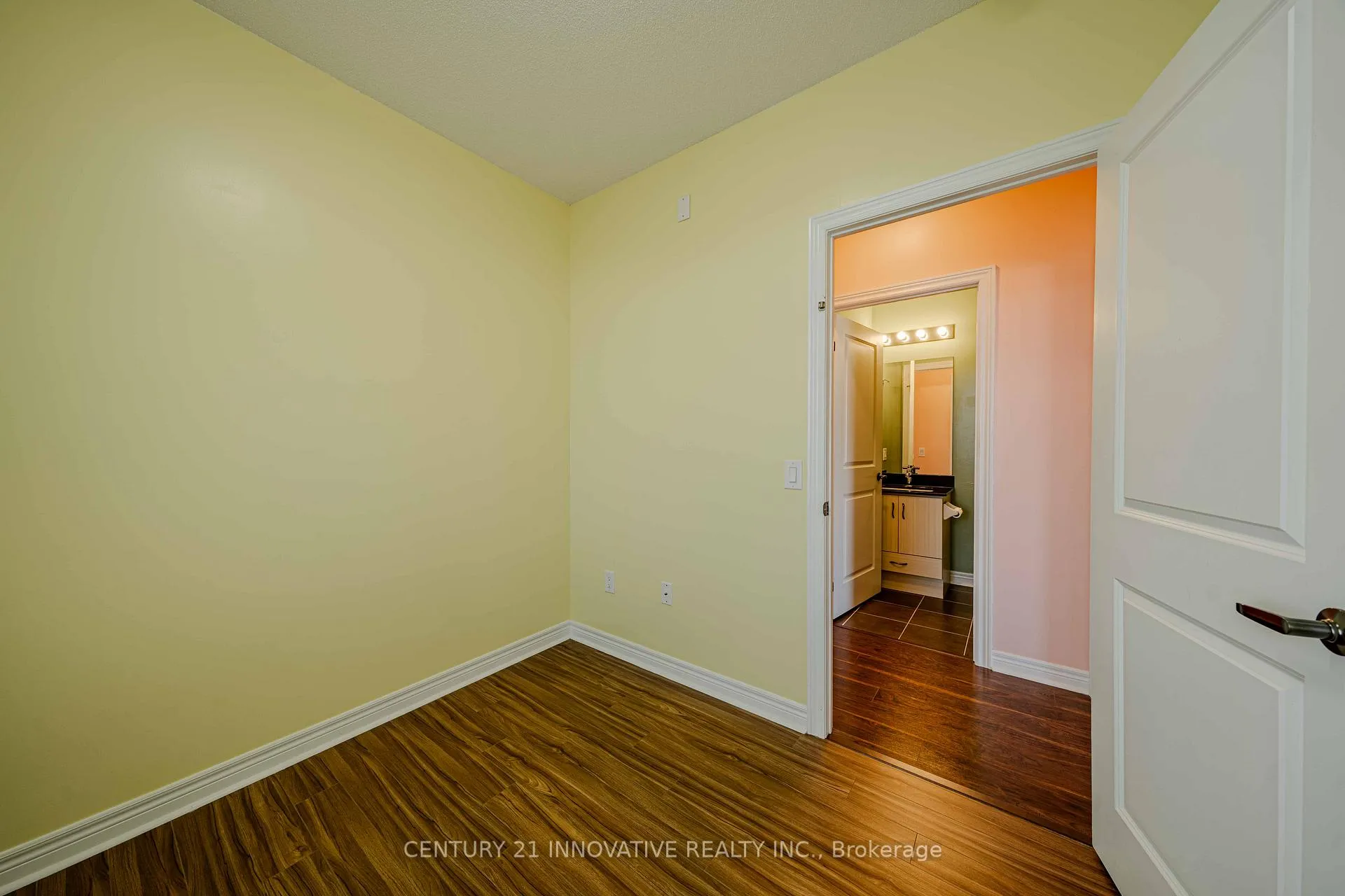 Photo 21 of Unit 806, 7325 Markham Road, Markham, Cedarwood — HOMEH