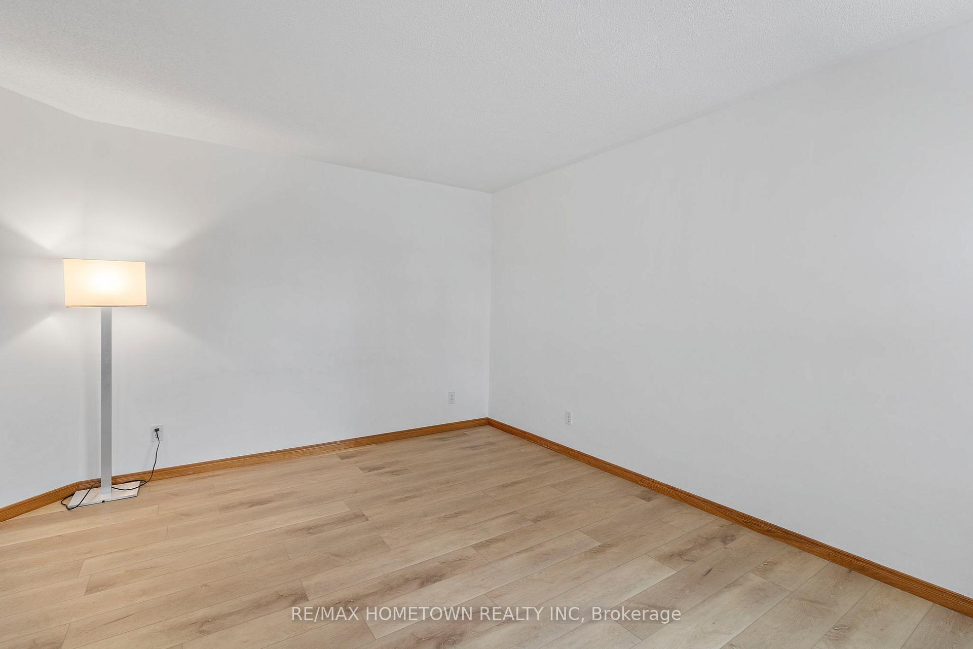 Photo 15 of 5303 Maple Street, Edwardsburgh/Cardinal, Town of Cardinal — HOMEH