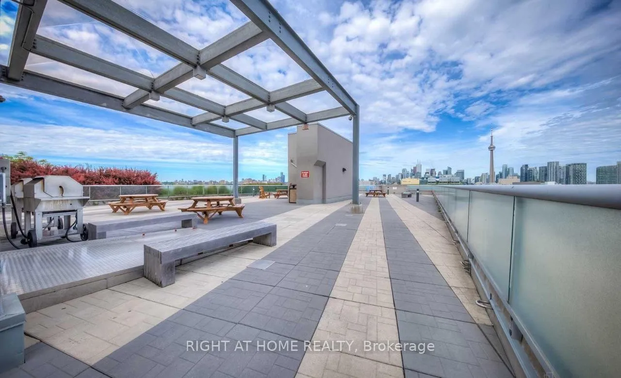 Photo 31 of Unit 403, 1 Shaw Street, Toronto, Niagara — HOMEH